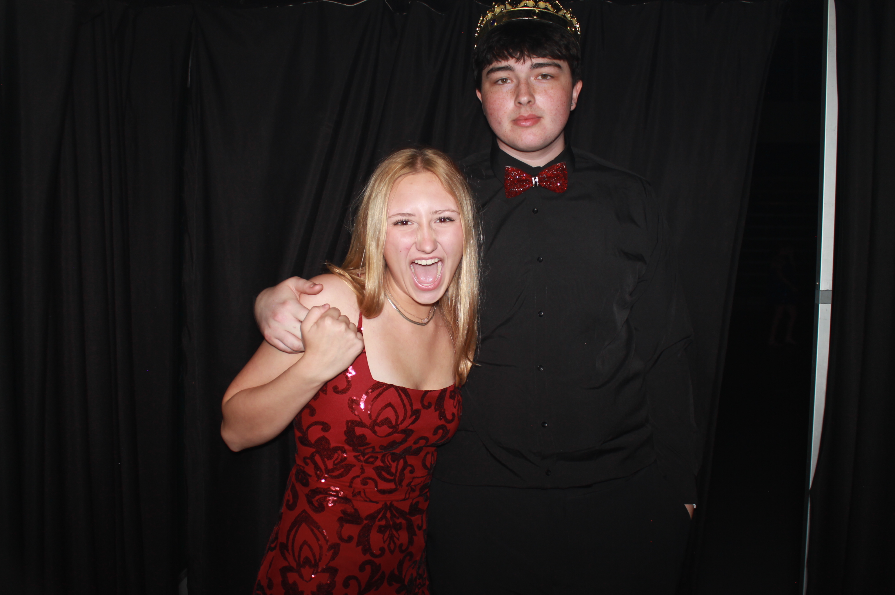 Batavia Prom 2025 | View more photos from the event at gallery.photoboothcincy.com/u/PhotoBoothCincy/Batavia-Prom-2025