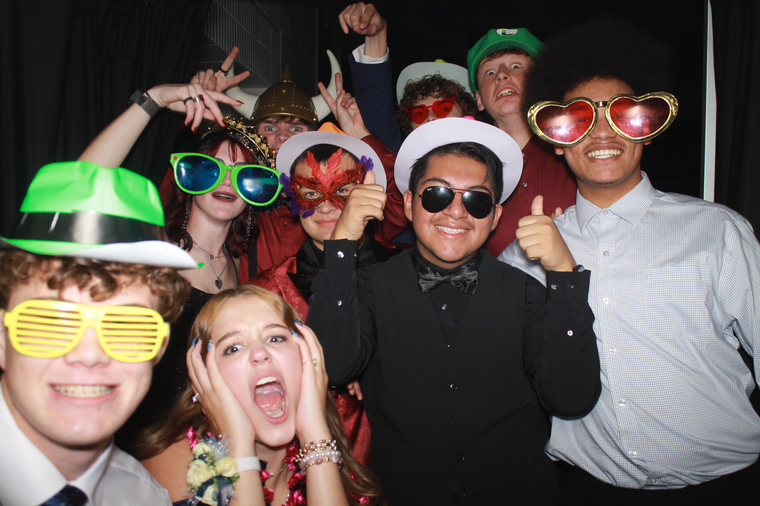 Batavia Prom 2025 | View more photos from the event at gallery.photoboothcincy.com/u/PhotoBoothCincy/Batavia-Prom-2025