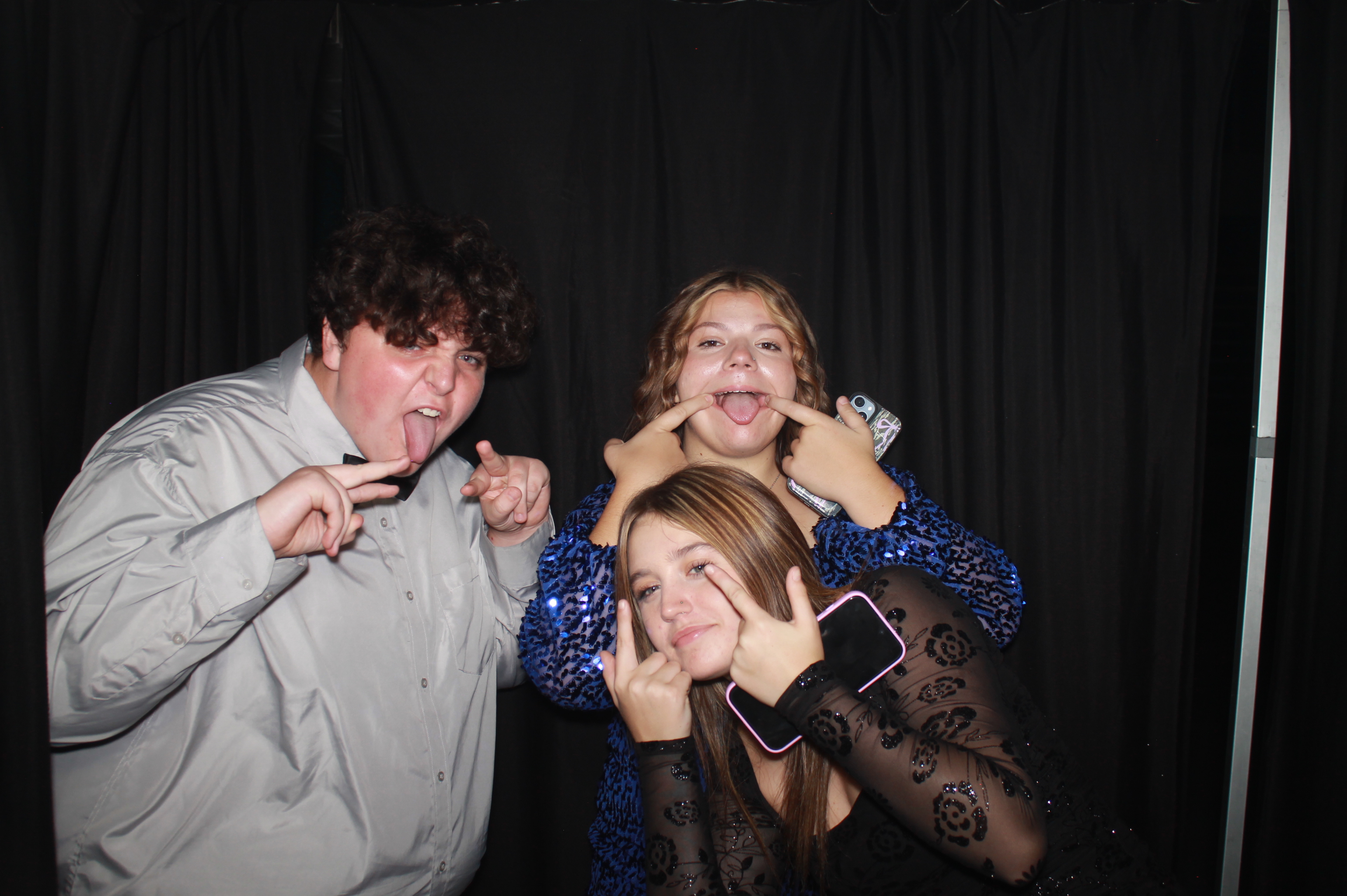 Batavia Prom 2025 | View more photos from the event at gallery.photoboothcincy.com/u/PhotoBoothCincy/Batavia-Prom-2025
