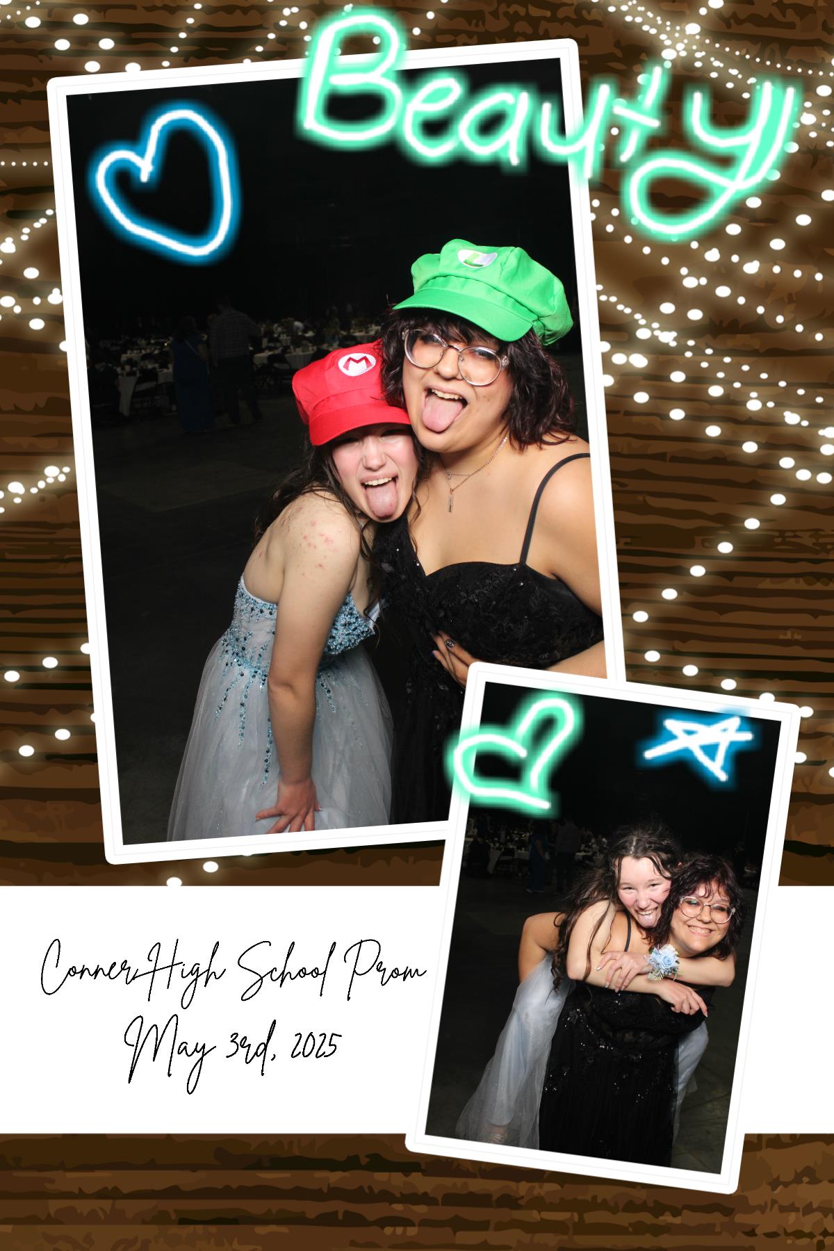 Boone County Prom | View more photos from the event at gallery.photoboothcincy.com/u/PhotoBoothCincy/Boone-County-Prom