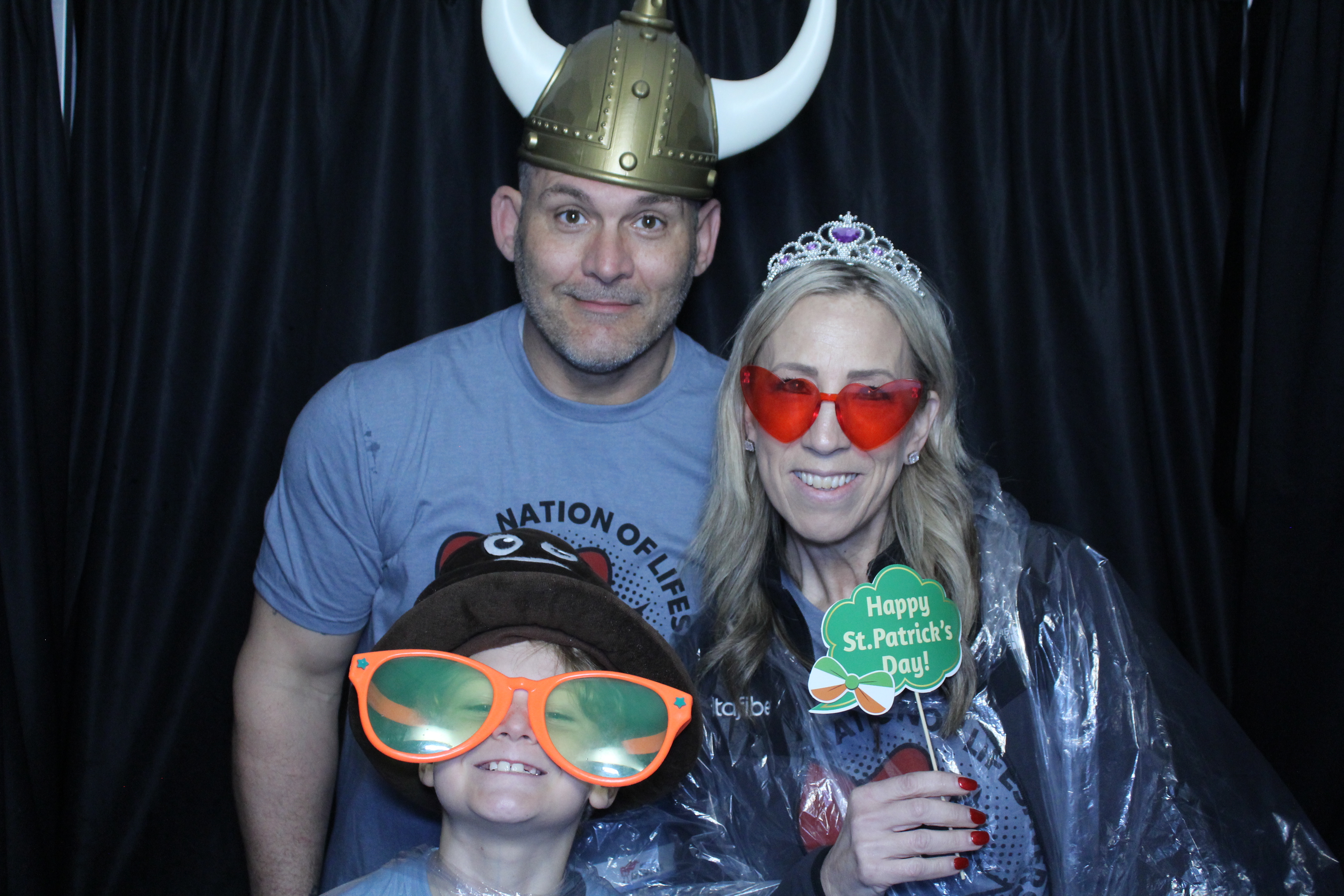 Booth at the AHA Heart Mini 2025 | View more photos from the event at gallery.photoboothcincy.com/u/PhotoBoothCincy/Booth-at-the-AHA-Heart-Mini-2025