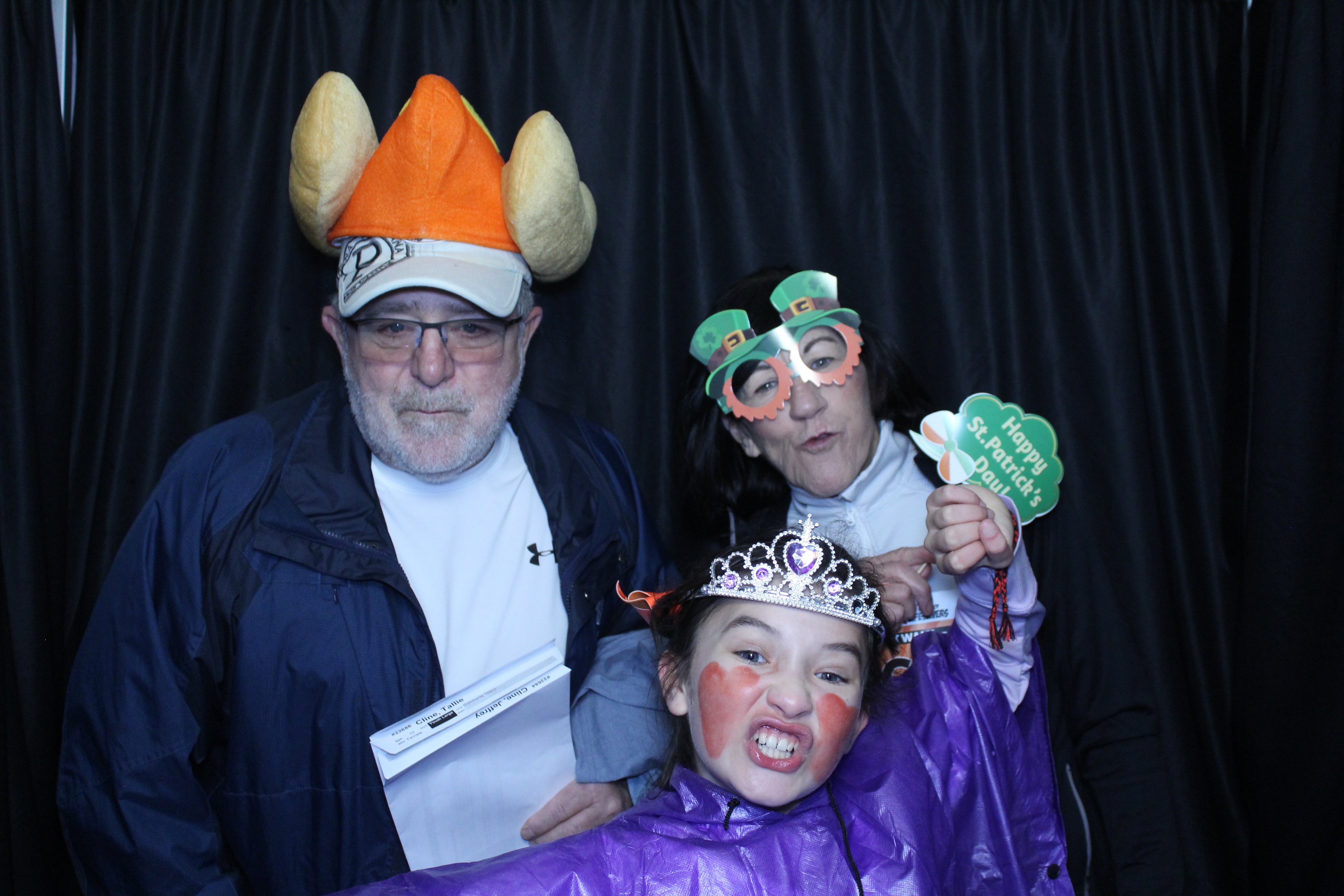 Booth at the AHA Heart Mini 2025 | View more photos from the event at gallery.photoboothcincy.com/u/PhotoBoothCincy/Booth-at-the-AHA-Heart-Mini-2025
