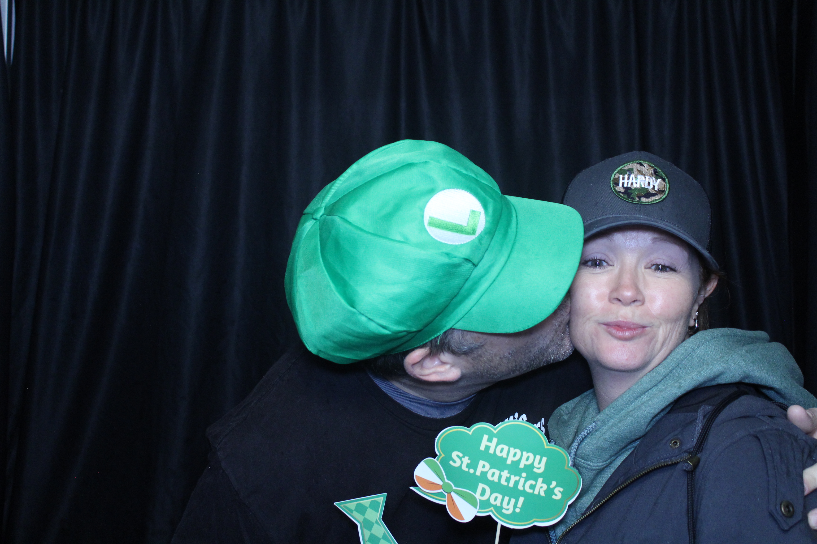 Booth at the AHA Heart Mini 2025 | View more photos from the event at gallery.photoboothcincy.com/u/PhotoBoothCincy/Booth-at-the-AHA-Heart-Mini-2025