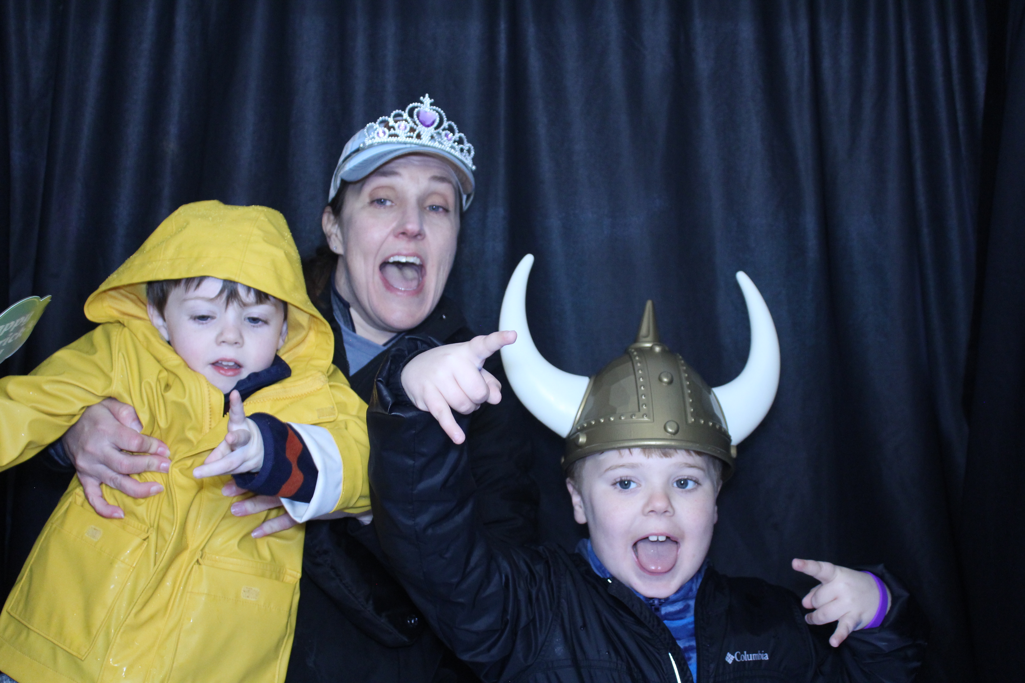 Booth at the AHA Heart Mini 2025 | View more photos from the event at gallery.photoboothcincy.com/u/PhotoBoothCincy/Booth-at-the-AHA-Heart-Mini-2025