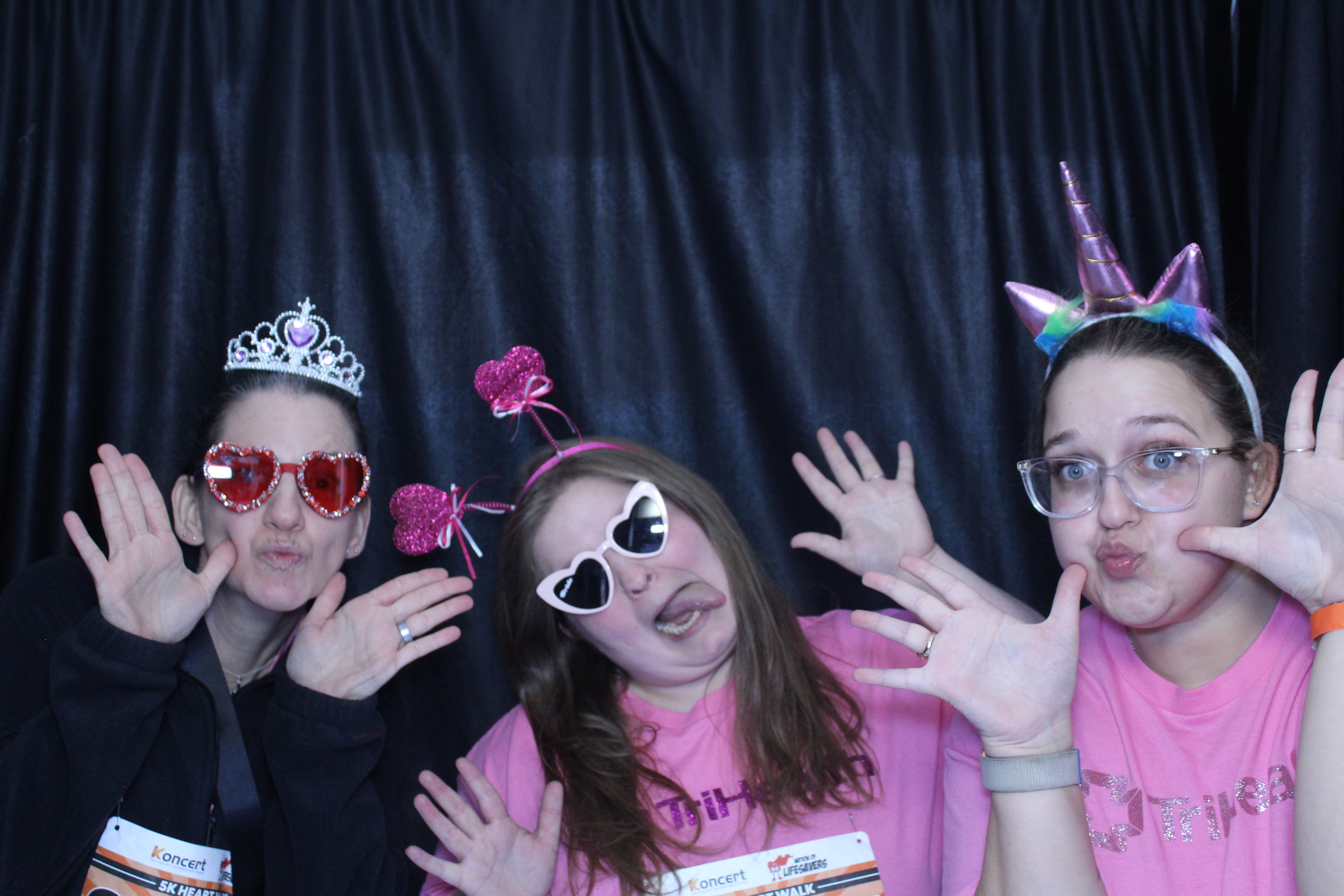 Booth at the AHA Heart Mini 2025 | View more photos from the event at gallery.photoboothcincy.com/u/PhotoBoothCincy/Booth-at-the-AHA-Heart-Mini-2025