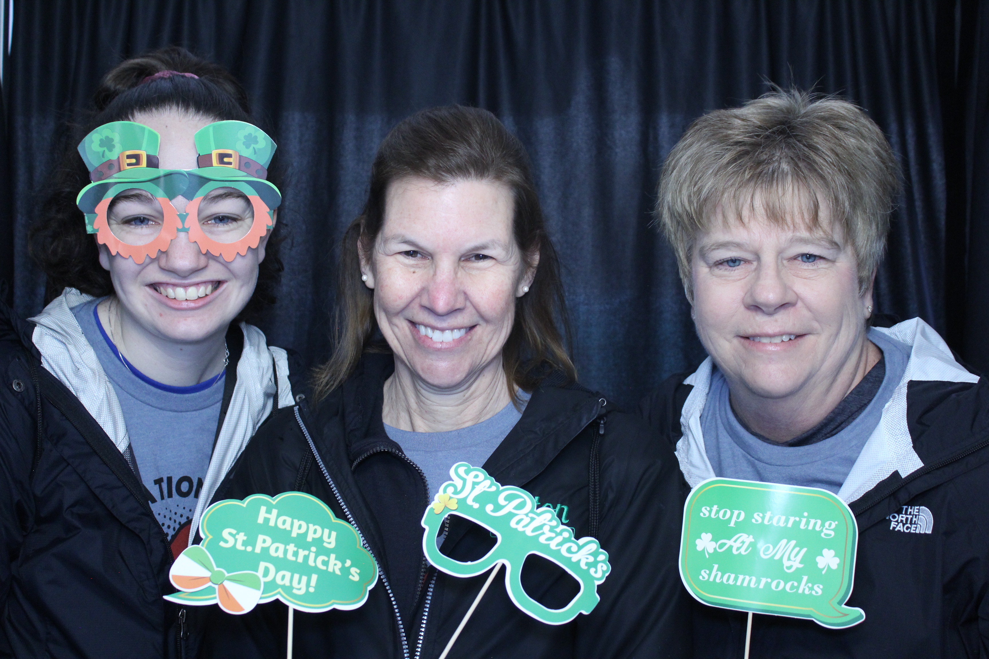 Booth at the AHA Heart Mini 2025 | View more photos from the event at gallery.photoboothcincy.com/u/PhotoBoothCincy/Booth-at-the-AHA-Heart-Mini-2025