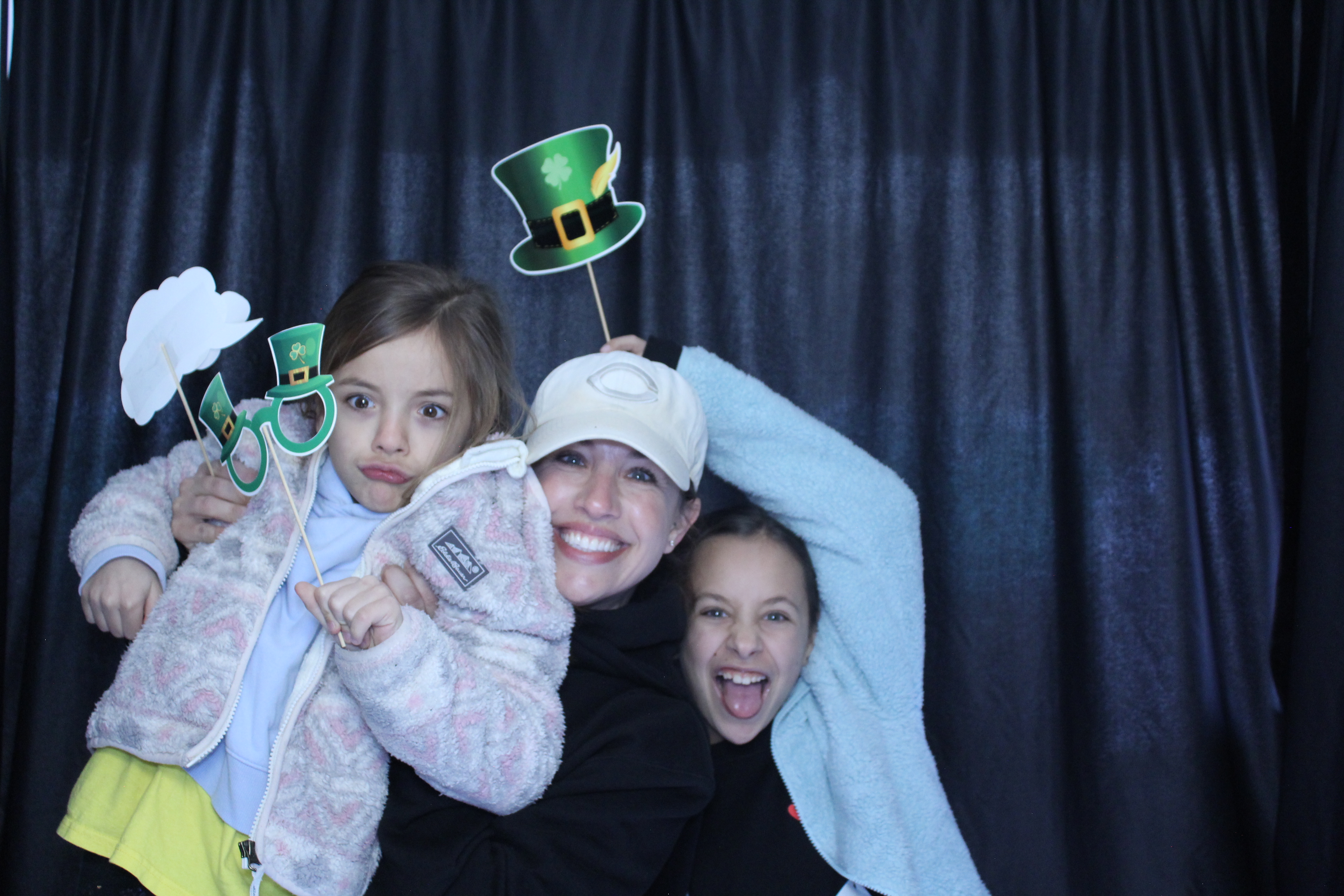Booth at the AHA Heart Mini 2025 | View more photos from the event at gallery.photoboothcincy.com/u/PhotoBoothCincy/Booth-at-the-AHA-Heart-Mini-2025