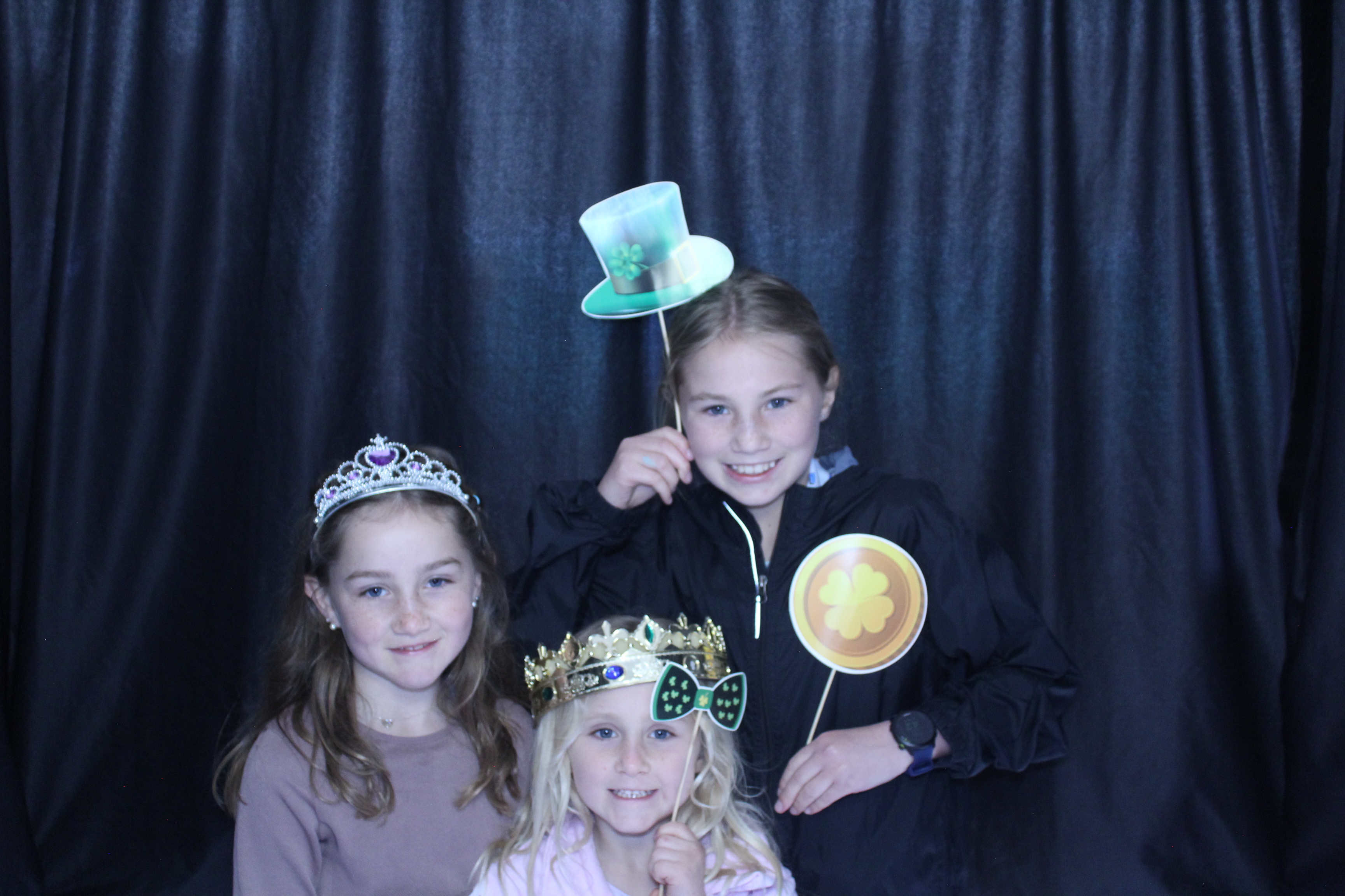 Booth at the AHA Heart Mini 2025 | View more photos from the event at gallery.photoboothcincy.com/u/PhotoBoothCincy/Booth-at-the-AHA-Heart-Mini-2025