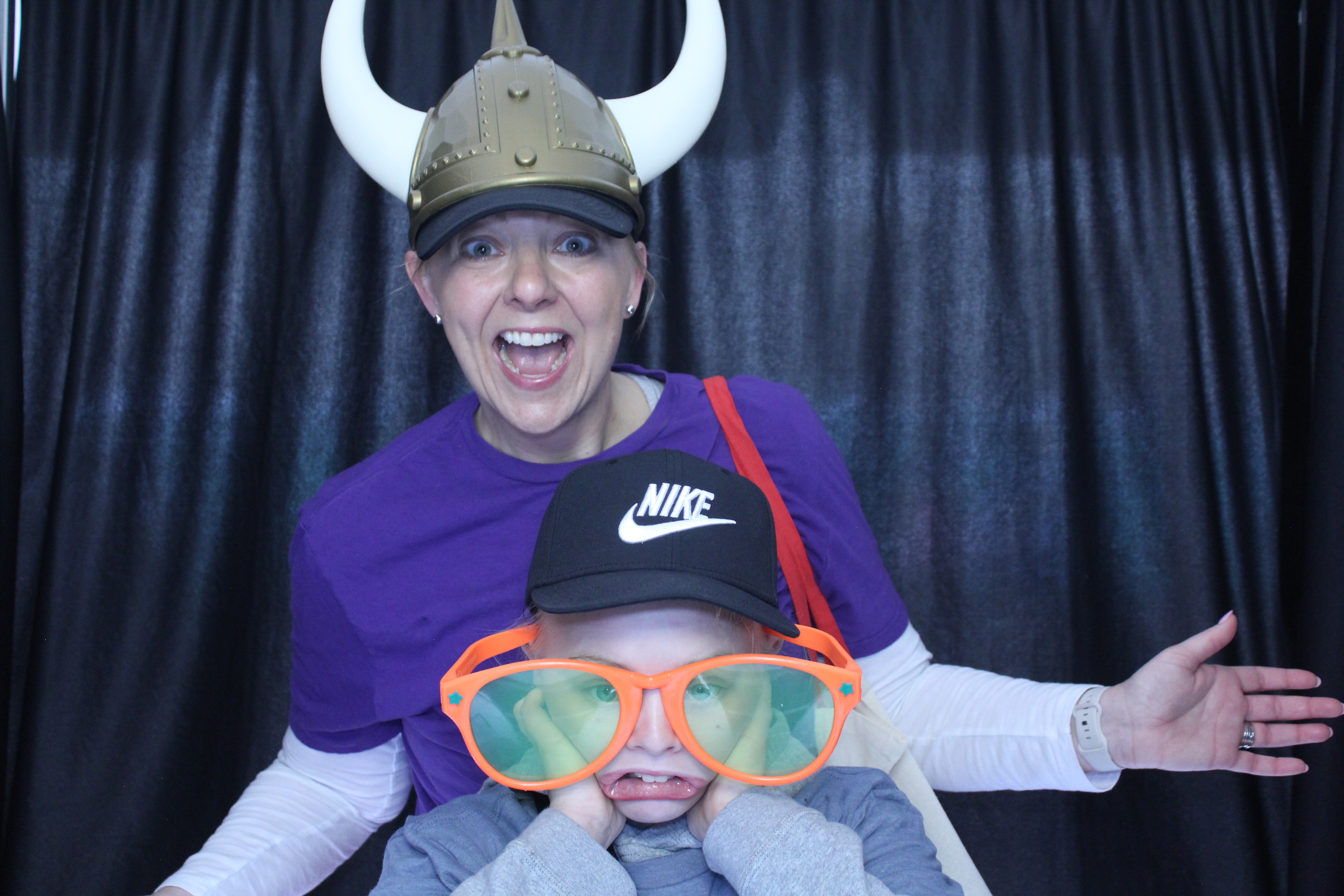 Booth at the AHA Heart Mini 2025 | View more photos from the event at gallery.photoboothcincy.com/u/PhotoBoothCincy/Booth-at-the-AHA-Heart-Mini-2025