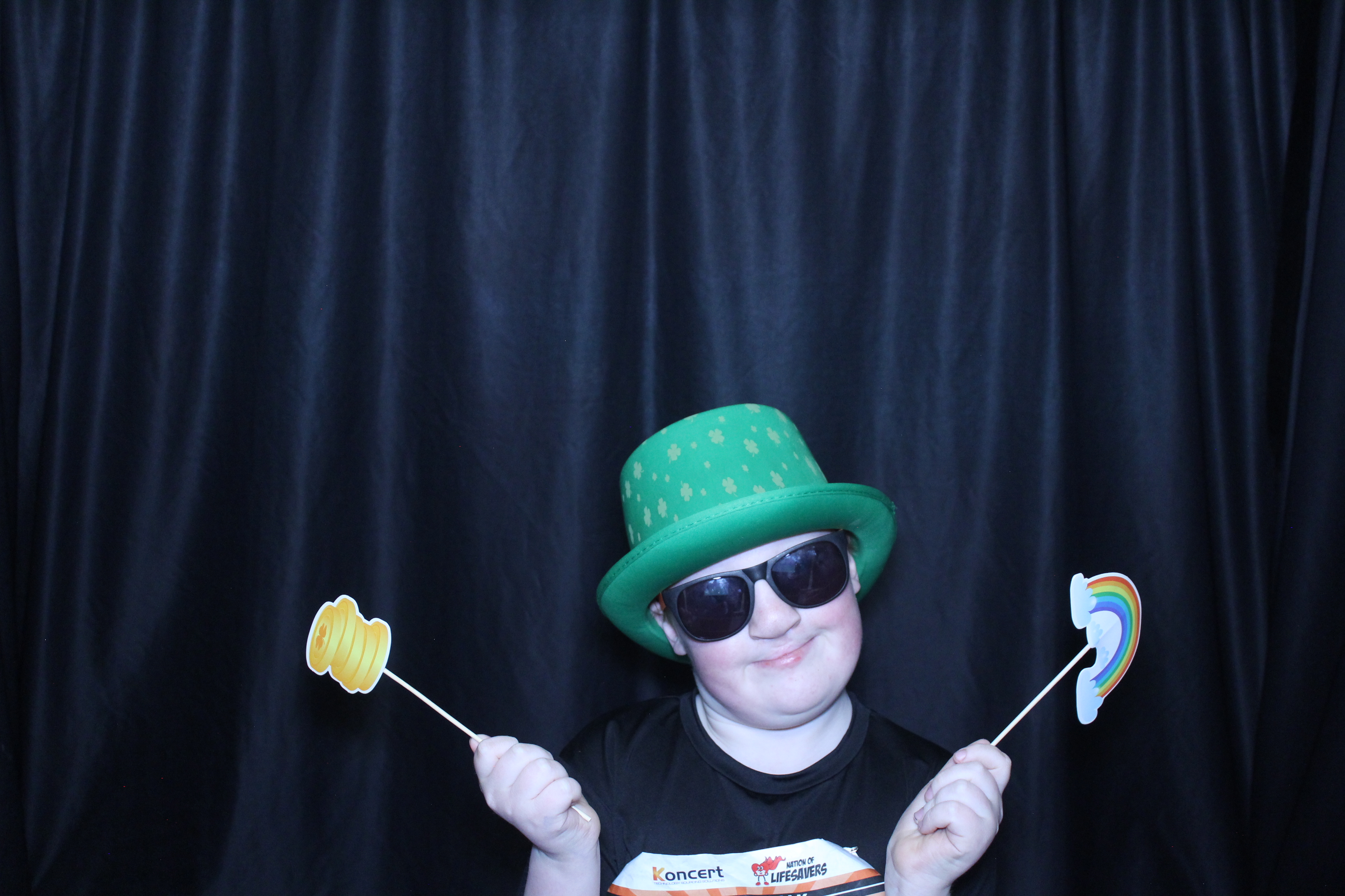 Booth at the AHA Heart Mini 2025 | View more photos from the event at gallery.photoboothcincy.com/u/PhotoBoothCincy/Booth-at-the-AHA-Heart-Mini-2025