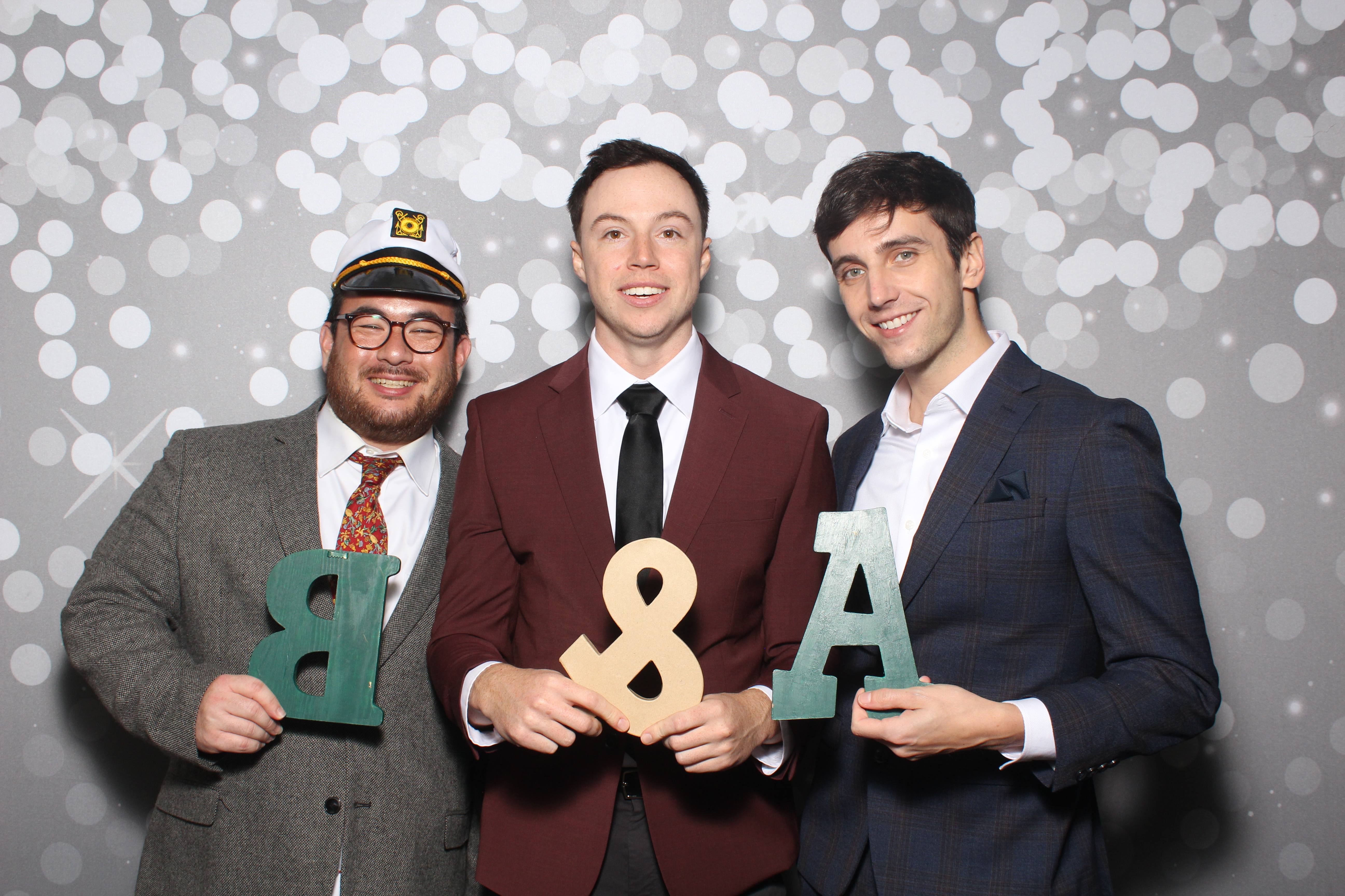 Brad & Alcy | View more photos from the event at gallery.photoboothcincy.com/u/PhotoBoothCincy/Brad-Alcy