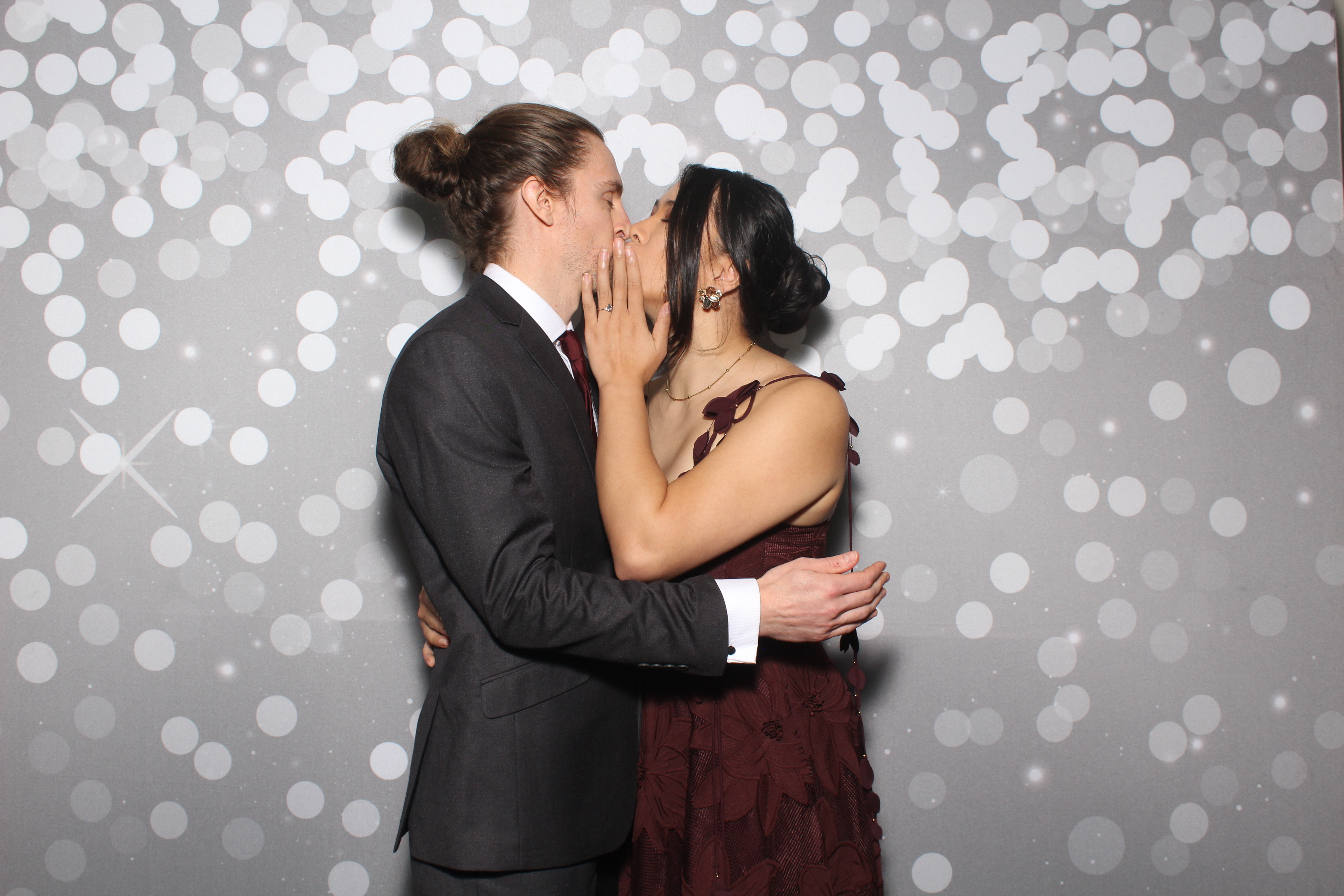 Brad & Alcy | View more photos from the event at gallery.photoboothcincy.com/u/PhotoBoothCincy/Brad-Alcy