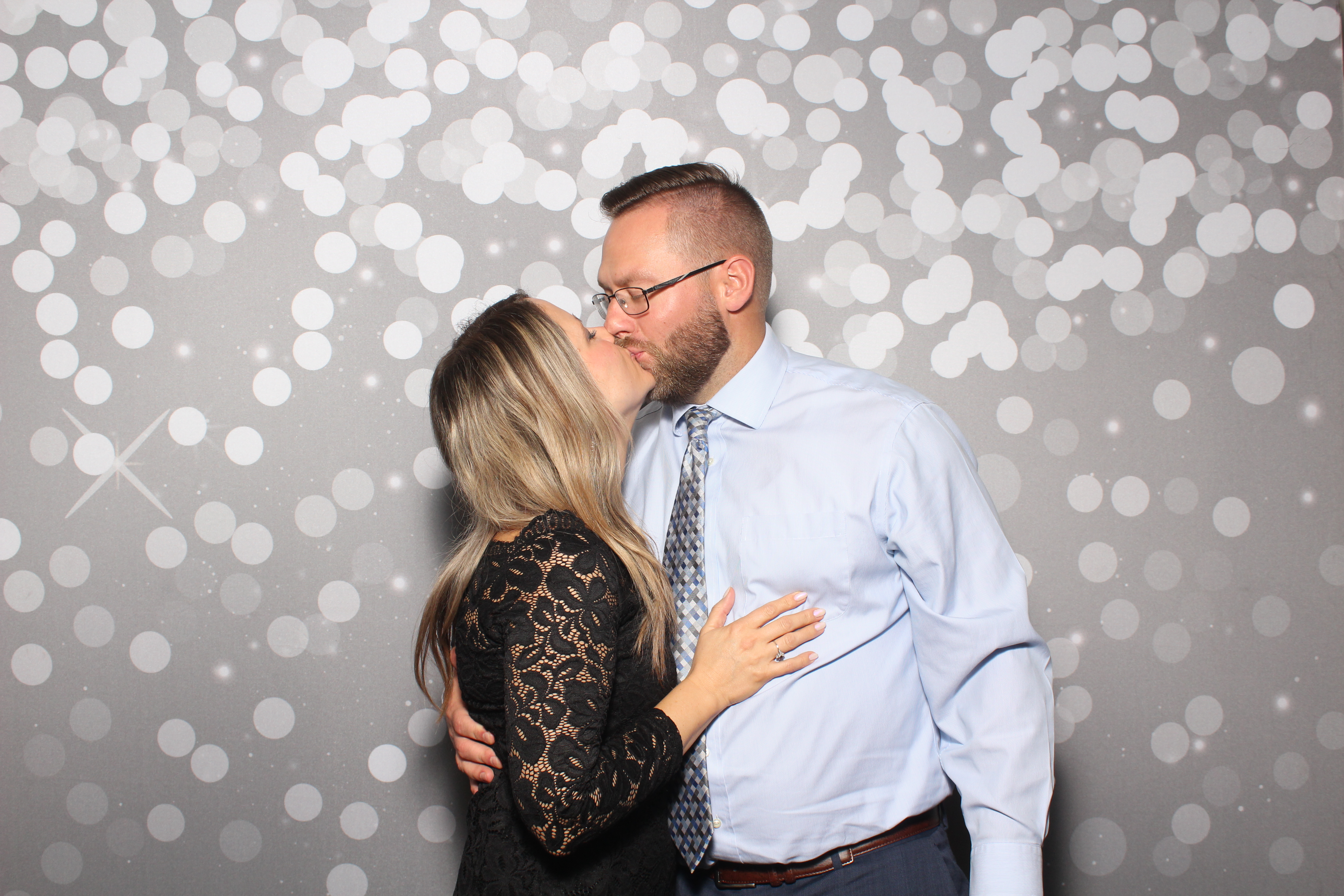 Brad & Alcy | View more photos from the event at gallery.photoboothcincy.com/u/PhotoBoothCincy/Brad-Alcy