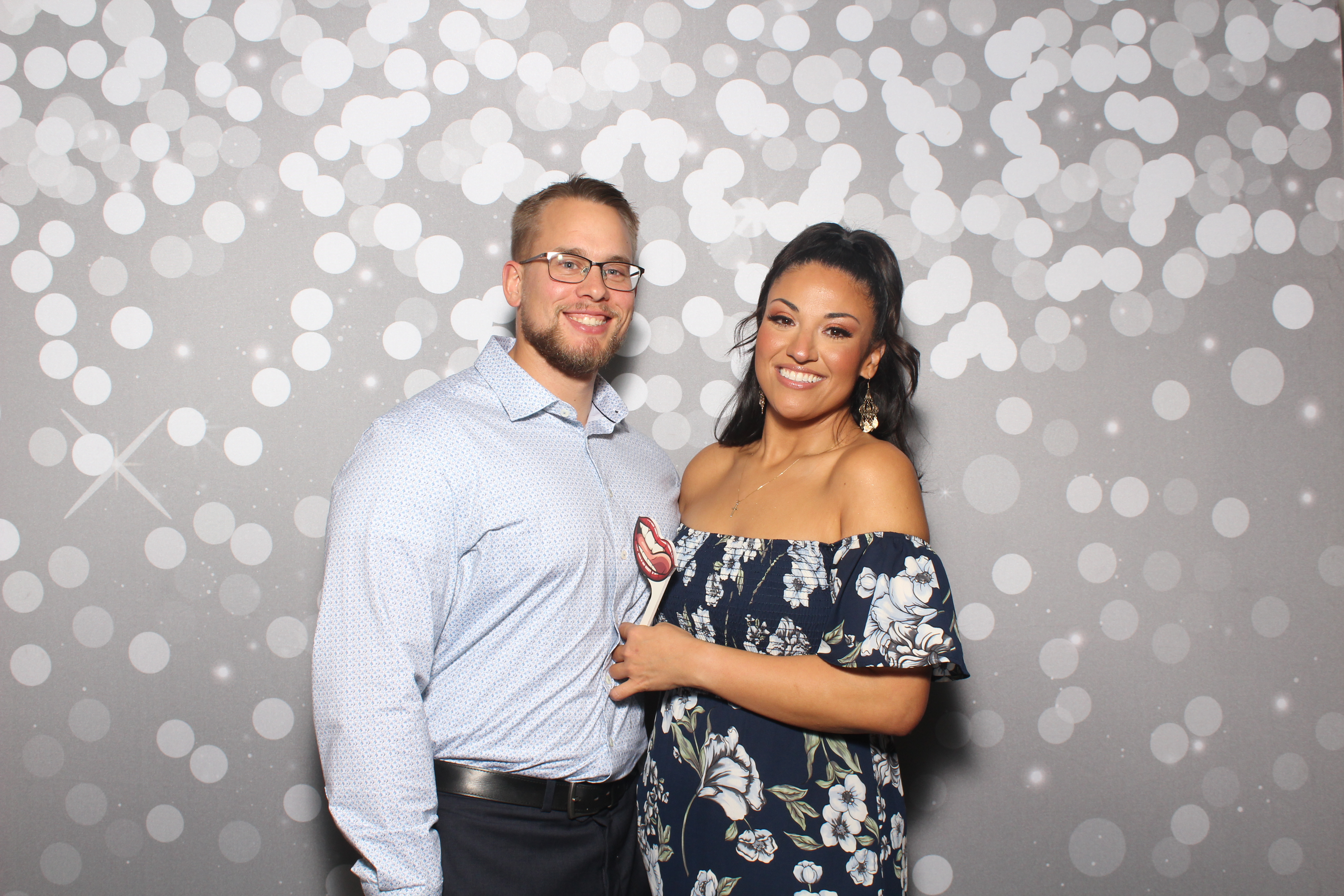 Brad & Alcy | View more photos from the event at gallery.photoboothcincy.com/u/PhotoBoothCincy/Brad-Alcy