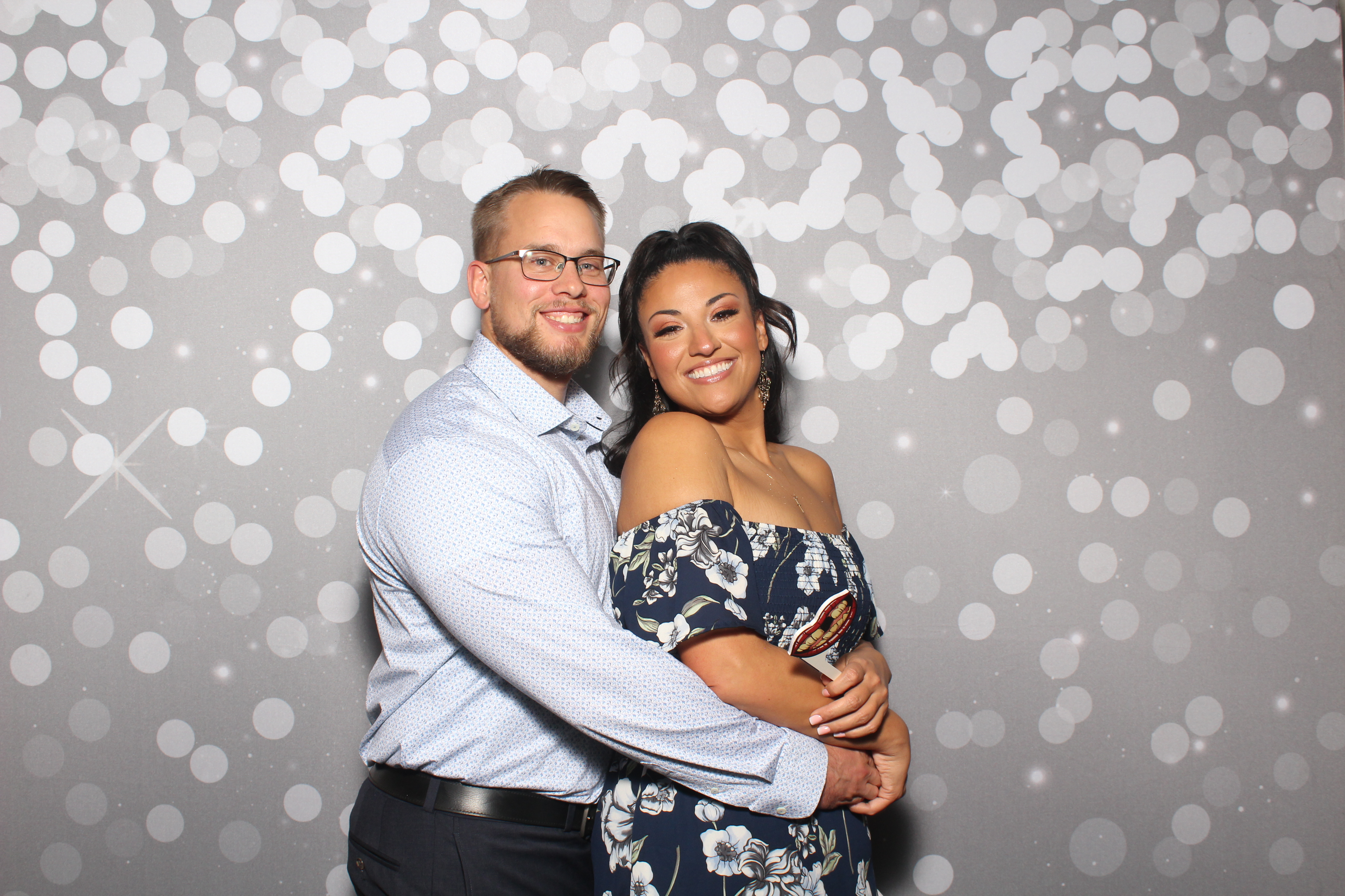 Brad & Alcy | View more photos from the event at gallery.photoboothcincy.com/u/PhotoBoothCincy/Brad-Alcy