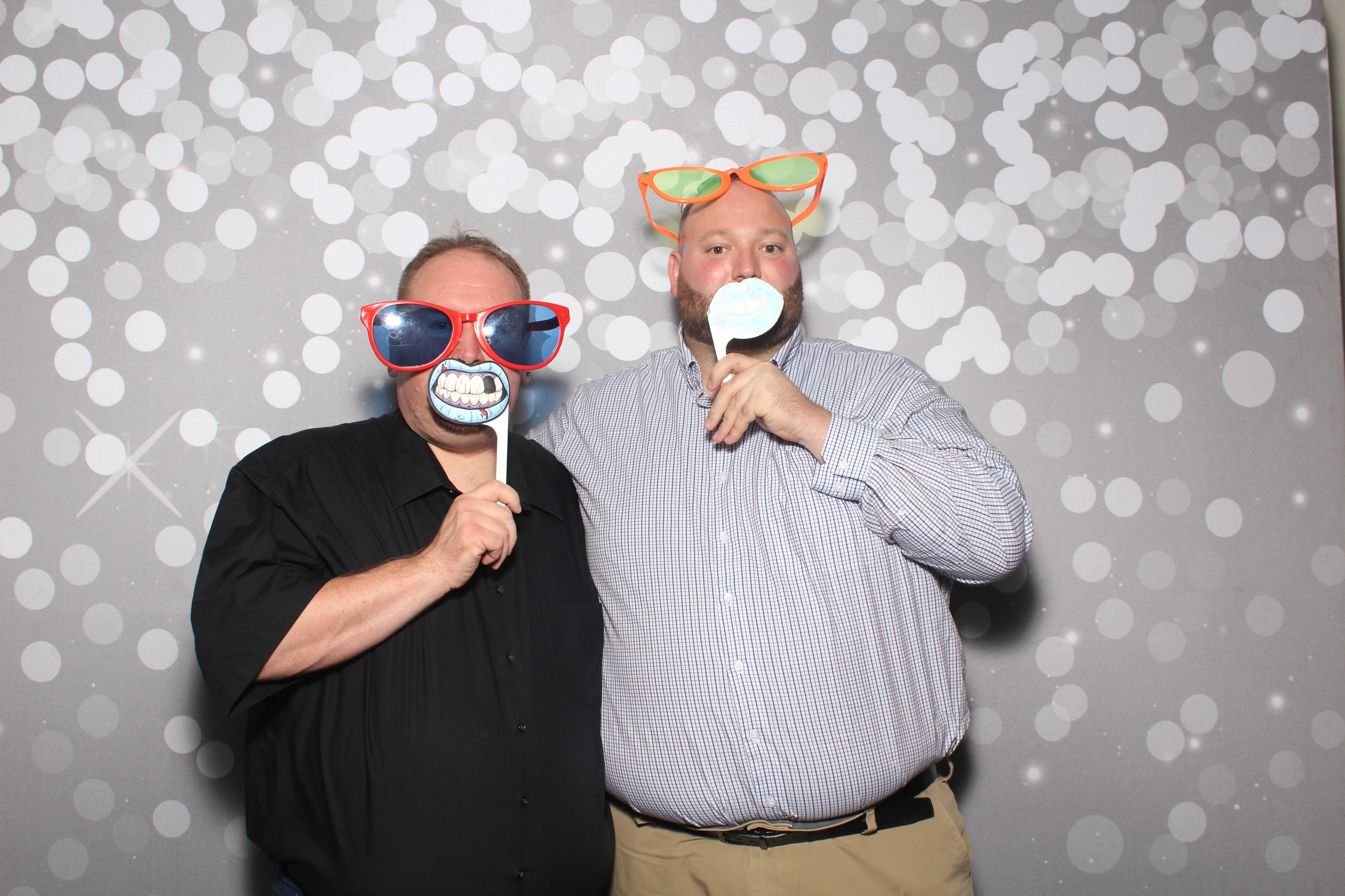 Brad & Alcy | View more photos from the event at gallery.photoboothcincy.com/u/PhotoBoothCincy/Brad-Alcy