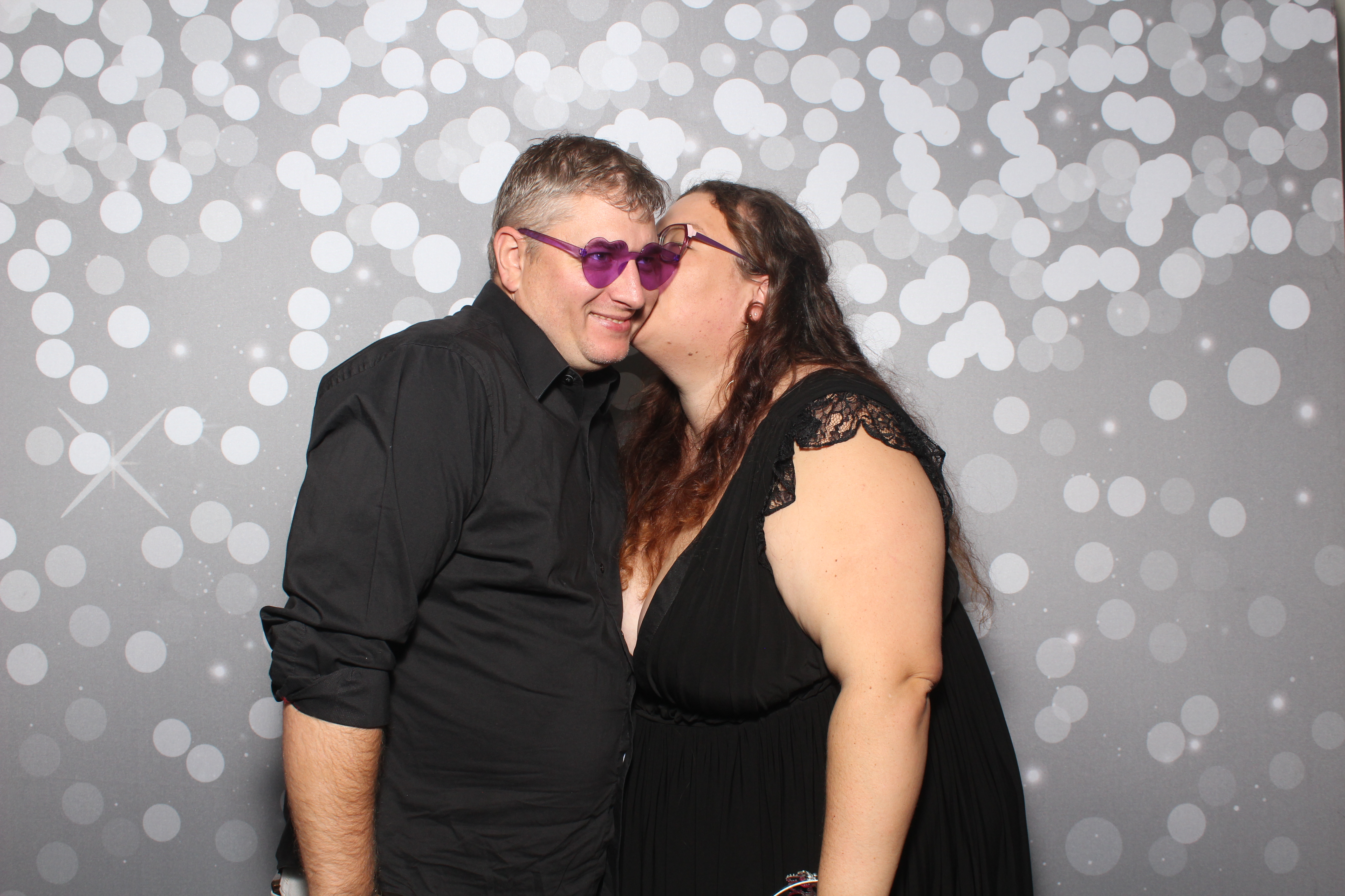 Brad & Alcy | View more photos from the event at gallery.photoboothcincy.com/u/PhotoBoothCincy/Brad-Alcy