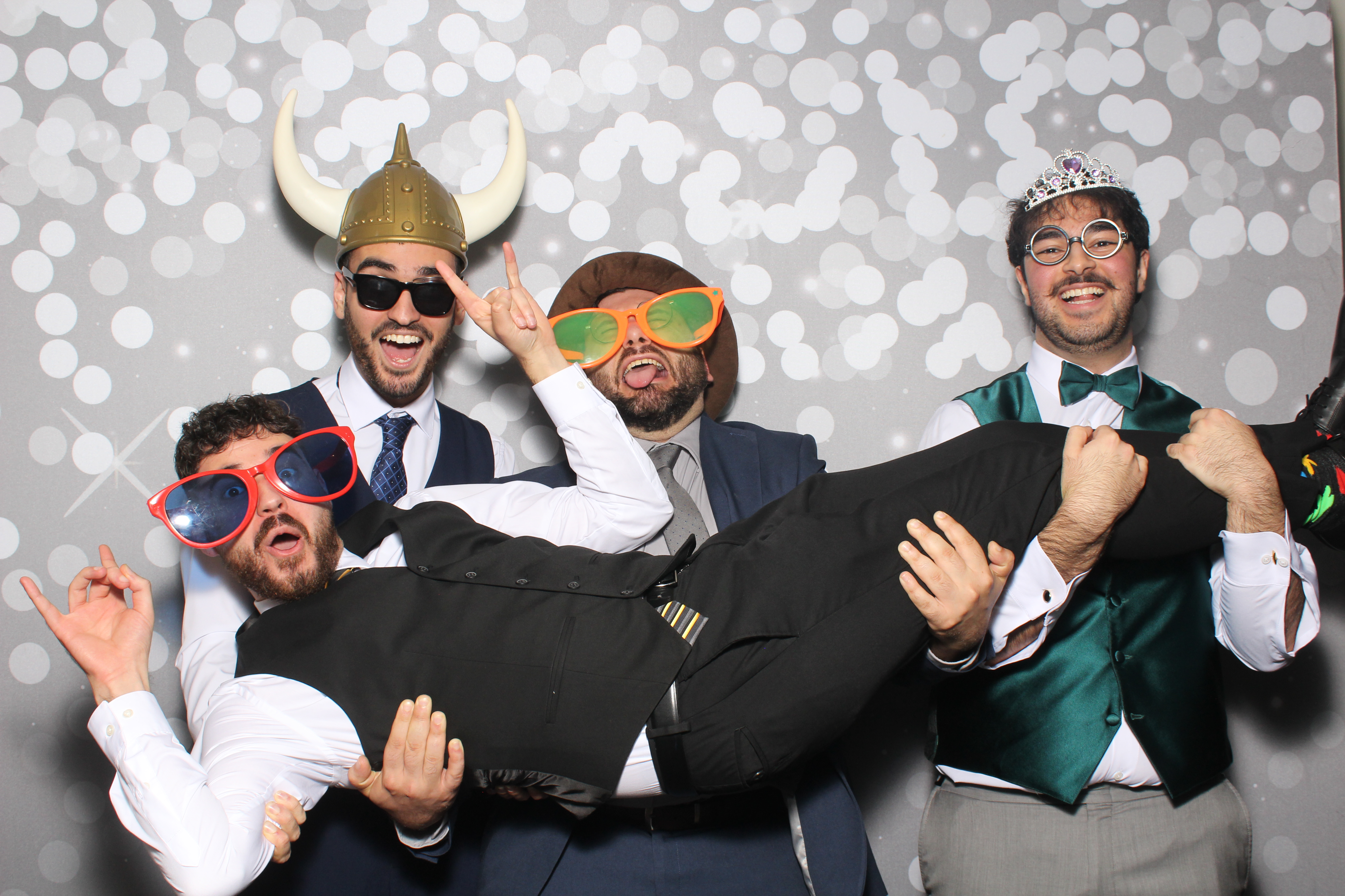 Brad & Alcy | View more photos from the event at gallery.photoboothcincy.com/u/PhotoBoothCincy/Brad-Alcy