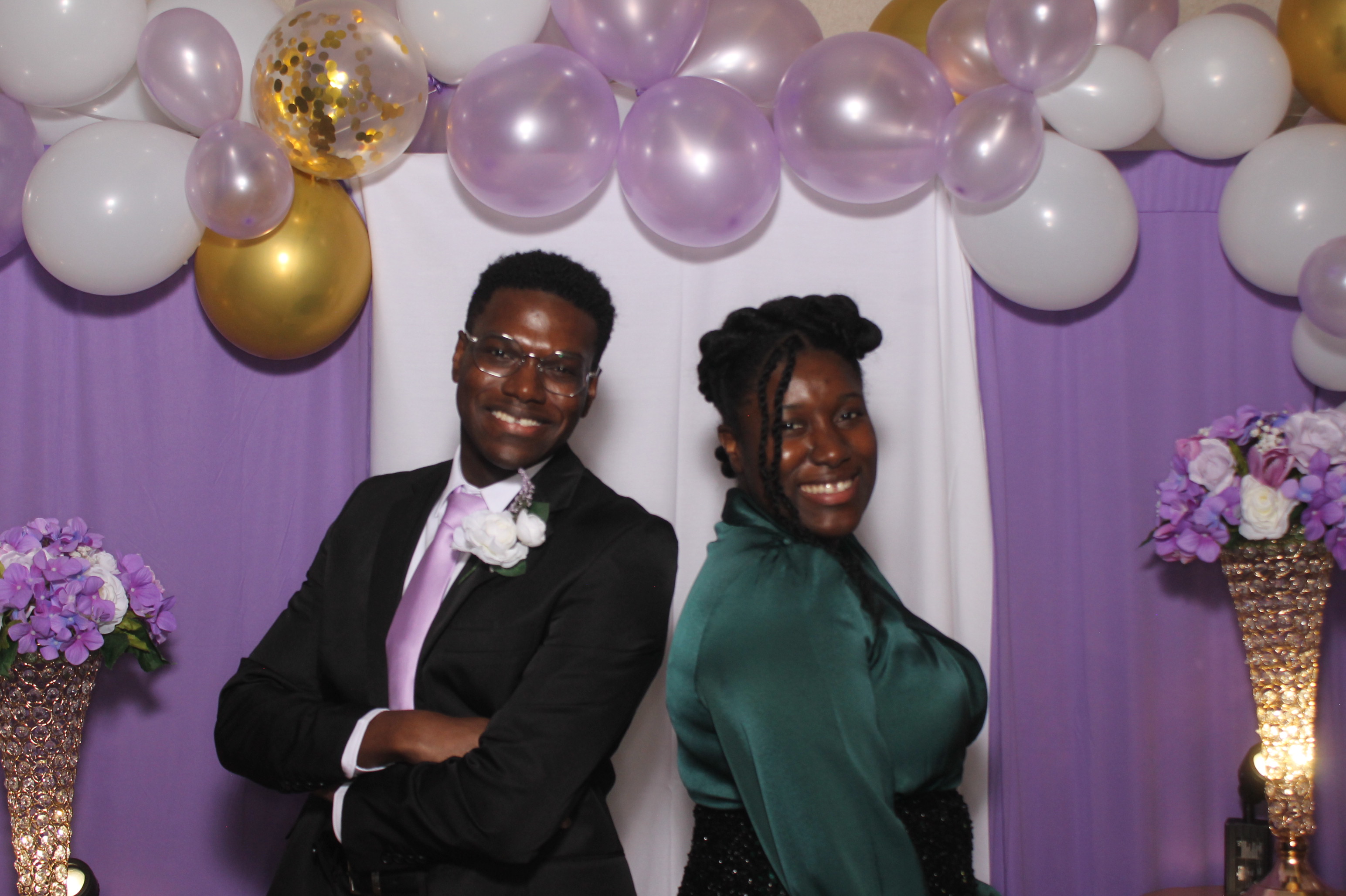 Bradley & Trisanya | View more photos from the event at gallery.photoboothcincy.com/u/PhotoBoothCincy/Bradley-Trisanya