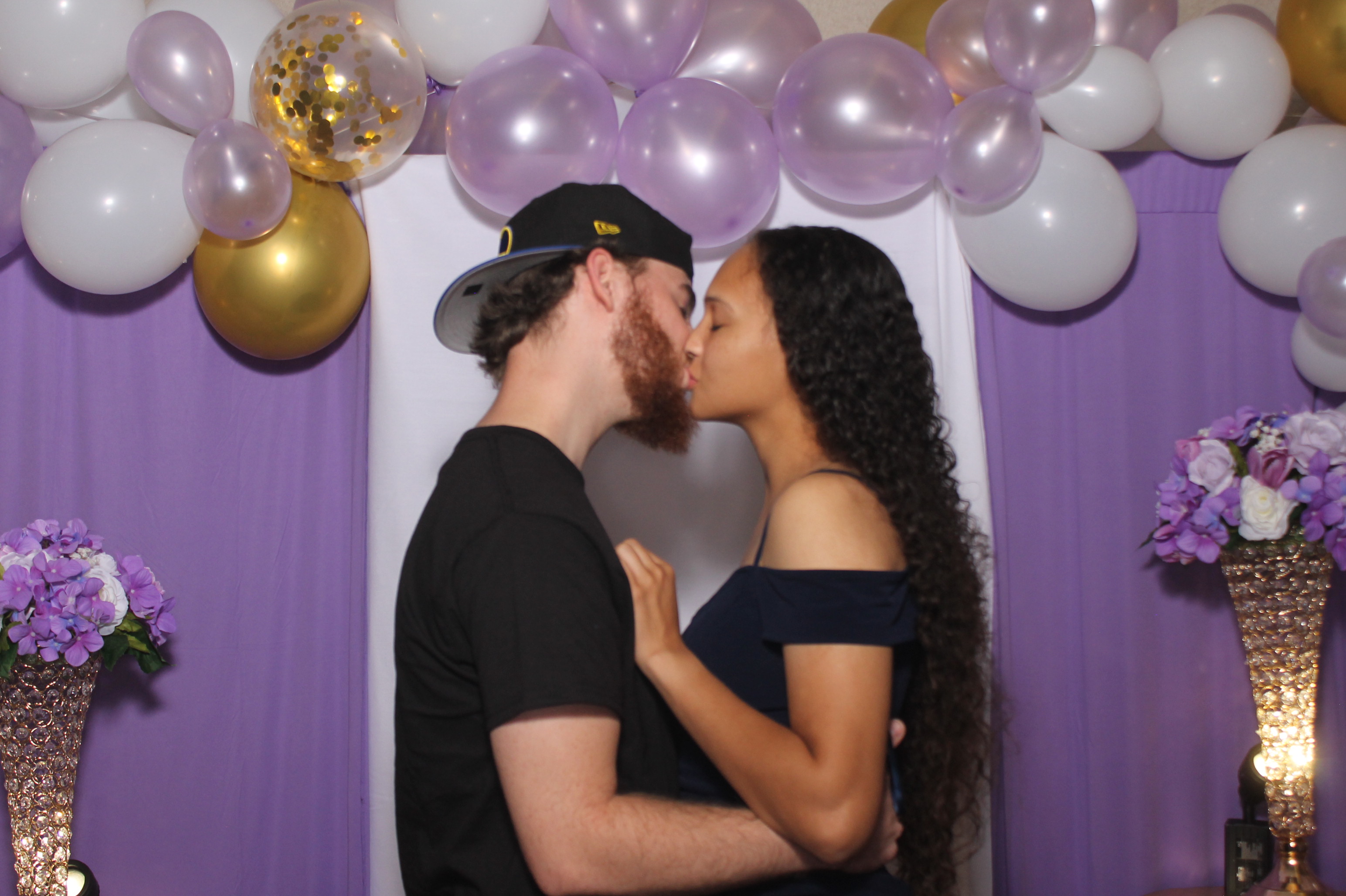 Bradley & Trisanya | View more photos from the event at gallery.photoboothcincy.com/u/PhotoBoothCincy/Bradley-Trisanya