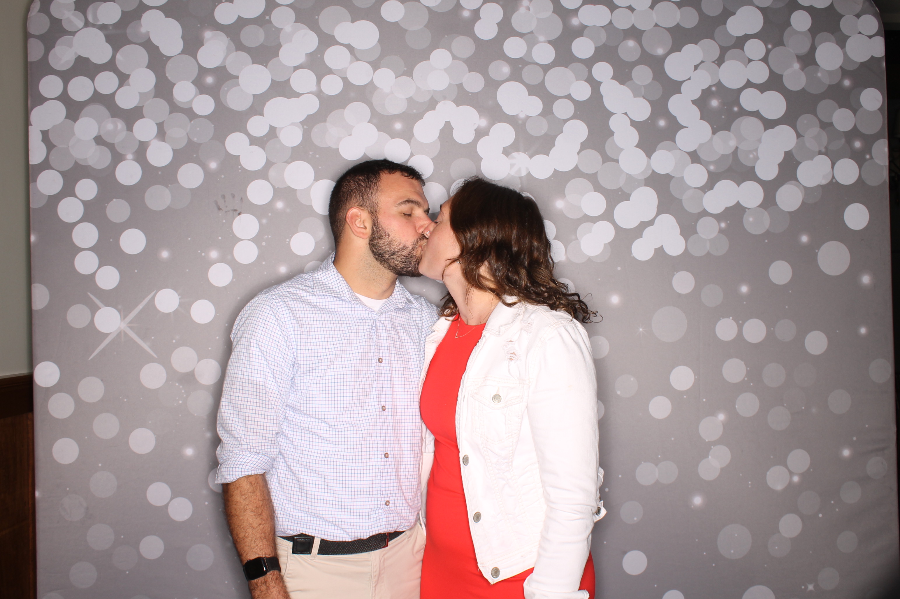 Brenda & Carter | View more photos from the event at gallery.photoboothcincy.com/u/PhotoBoothCincy/Brenda-Carter