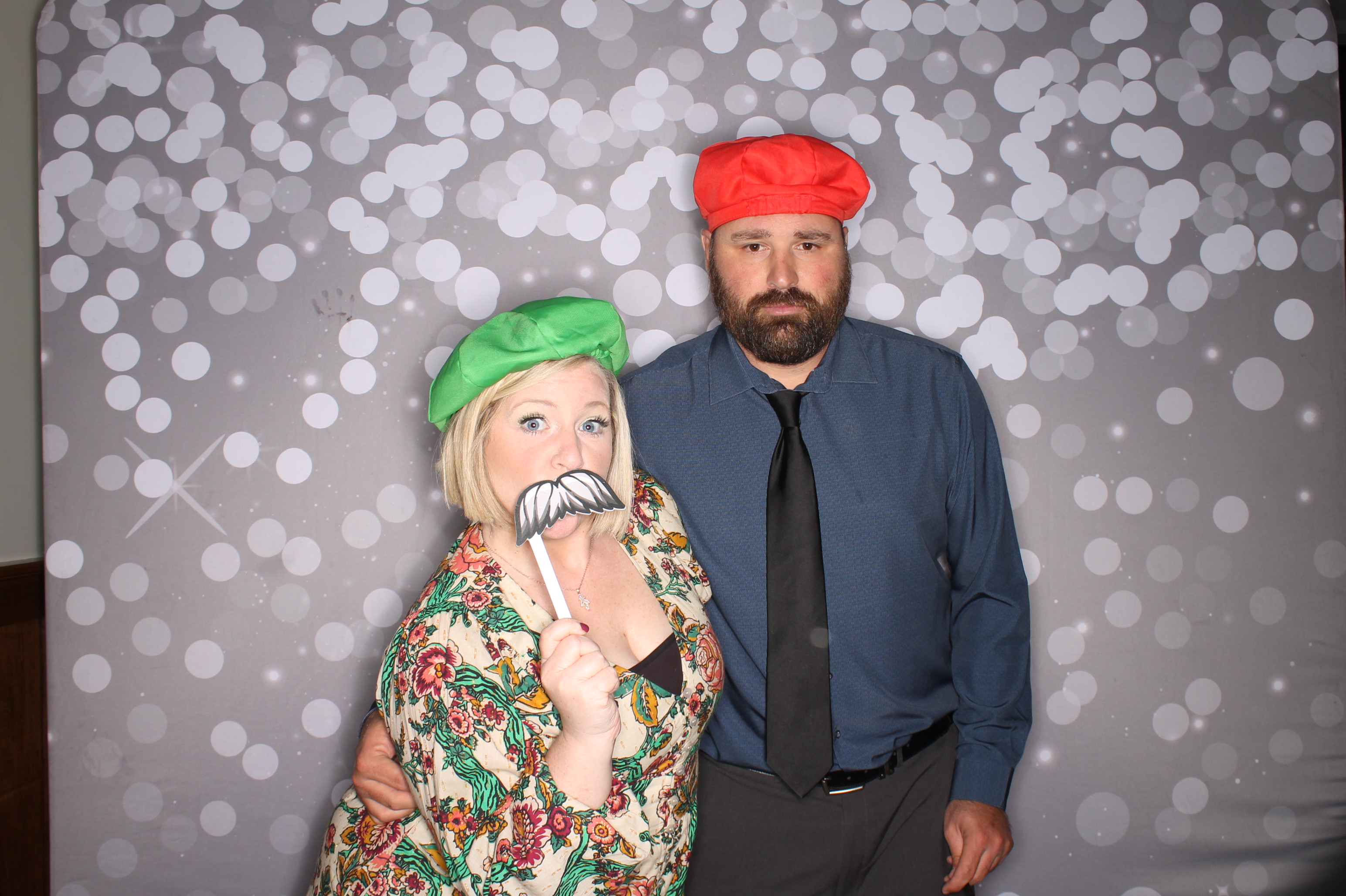 Brenda & Carter | View more photos from the event at gallery.photoboothcincy.com/u/PhotoBoothCincy/Brenda-Carter