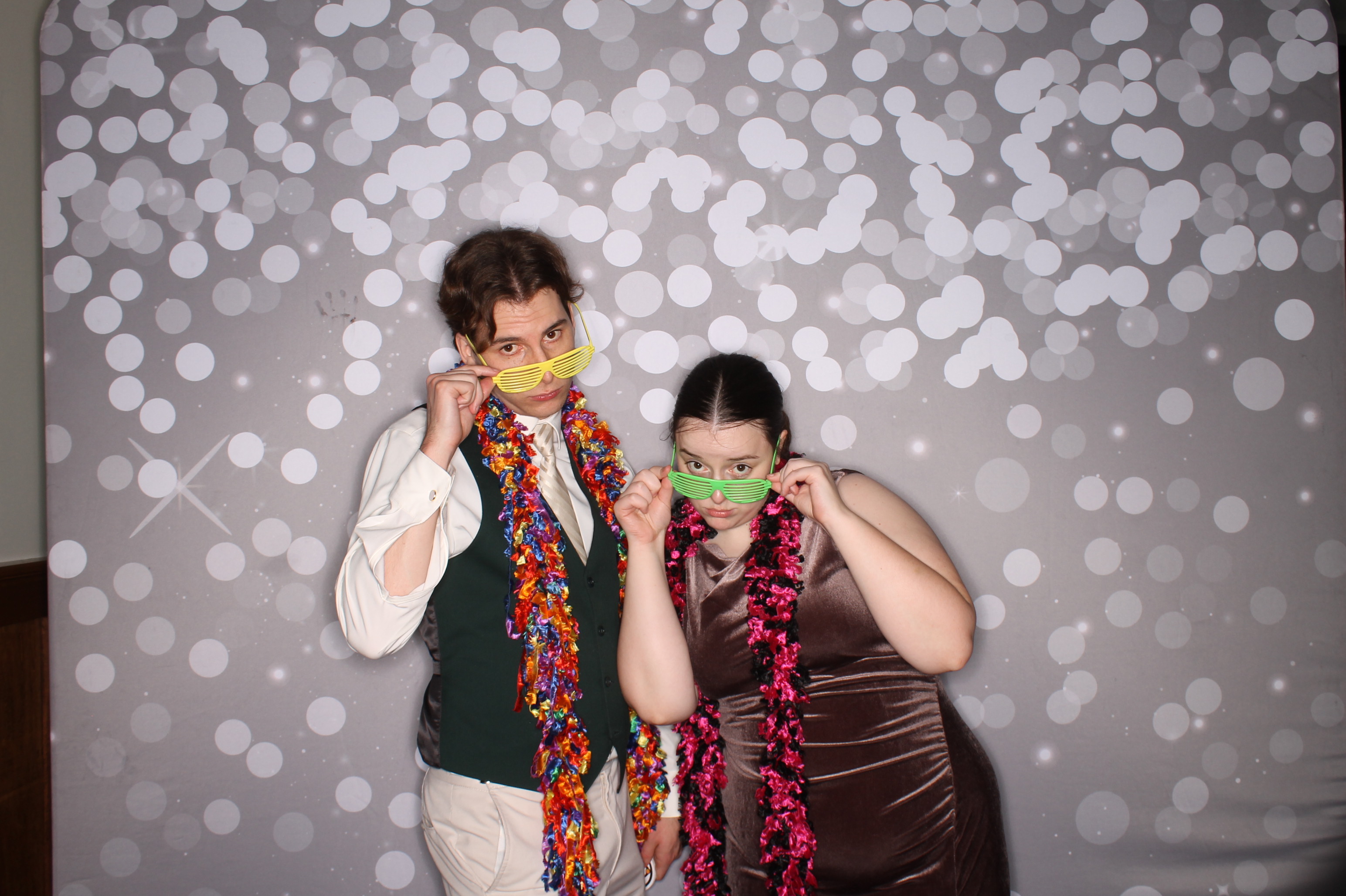 Brenda & Carter | View more photos from the event at gallery.photoboothcincy.com/u/PhotoBoothCincy/Brenda-Carter