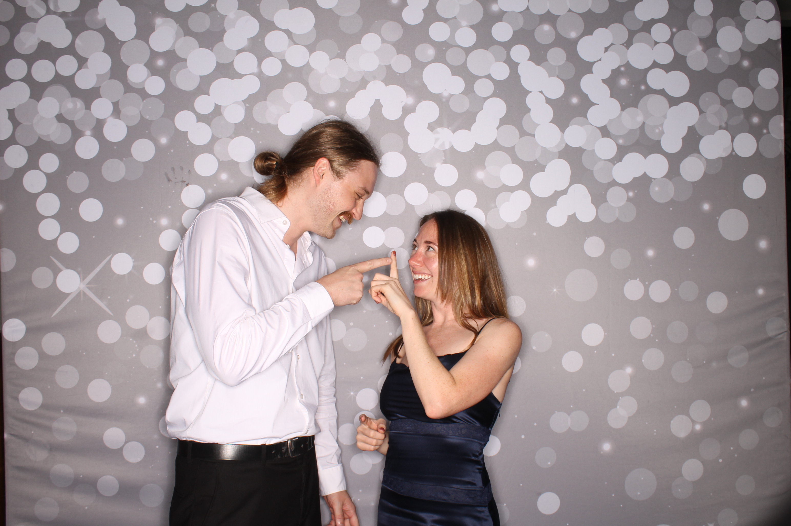 Brenda & Carter | View more photos from the event at gallery.photoboothcincy.com/u/PhotoBoothCincy/Brenda-Carter