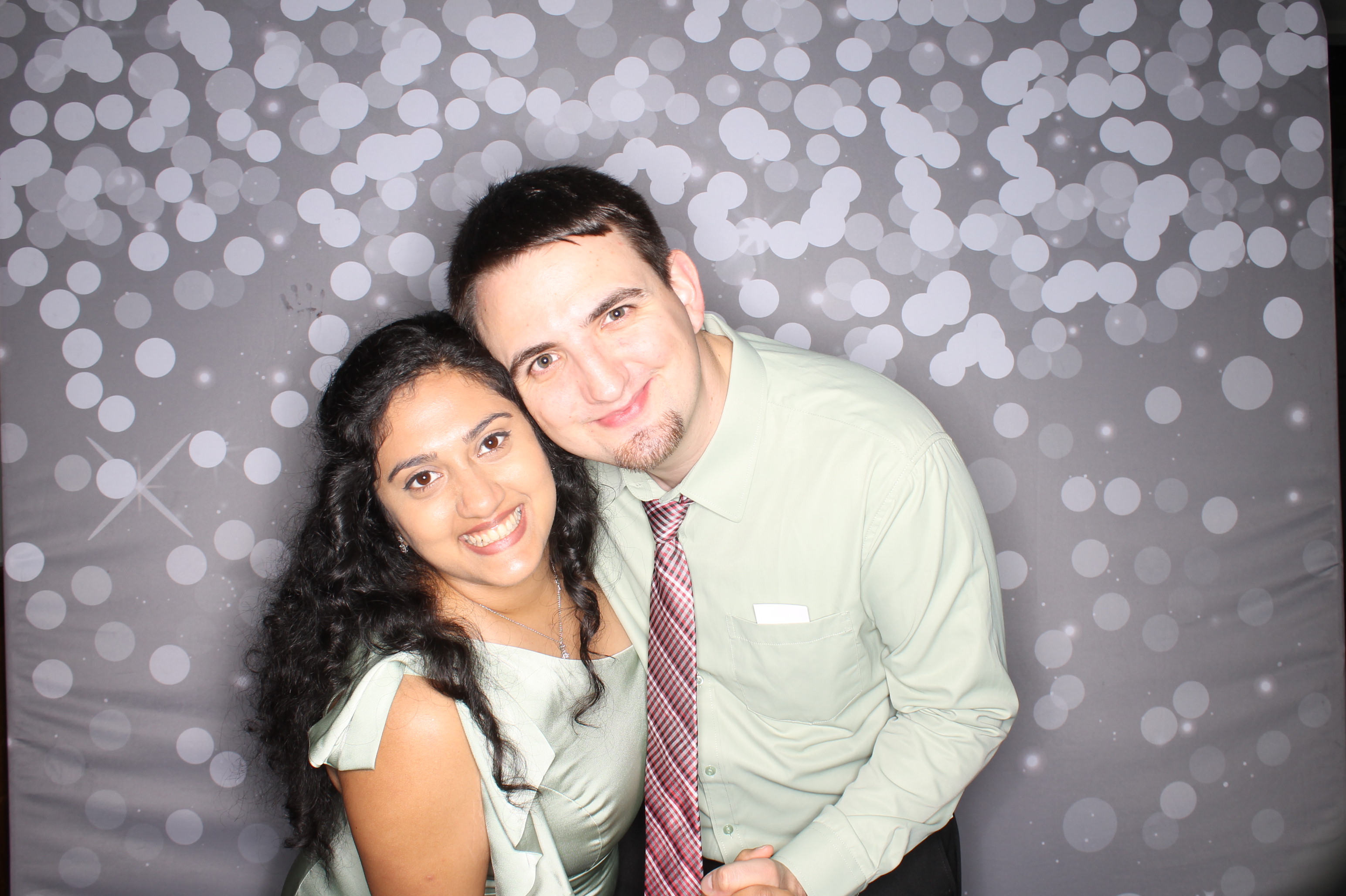 Brenda & Carter | View more photos from the event at gallery.photoboothcincy.com/u/PhotoBoothCincy/Brenda-Carter