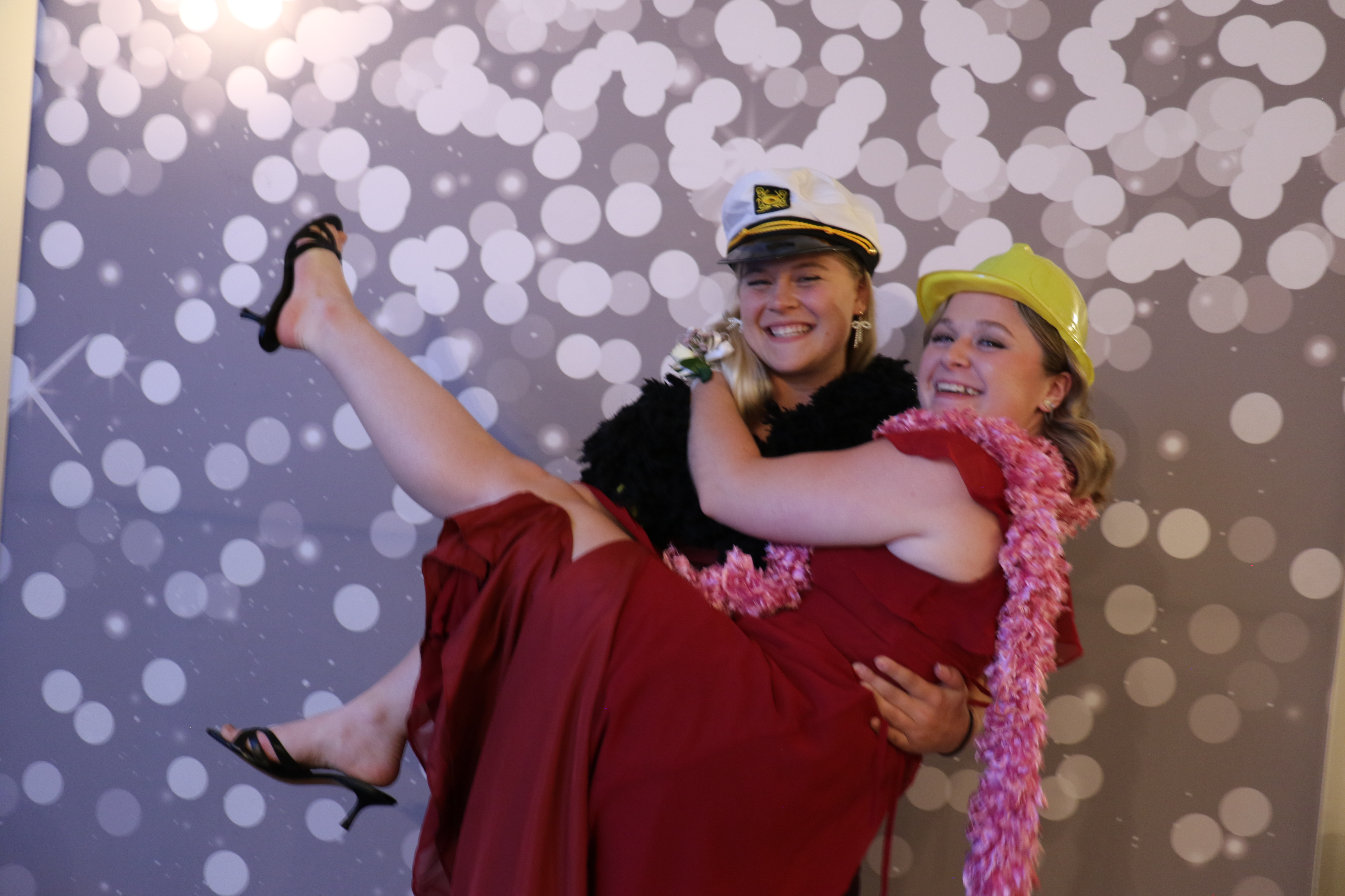 Brokaw Wedding | View more photos from the event at gallery.photoboothcincy.com/u/PhotoBoothCincy/Brokaw-Wedding