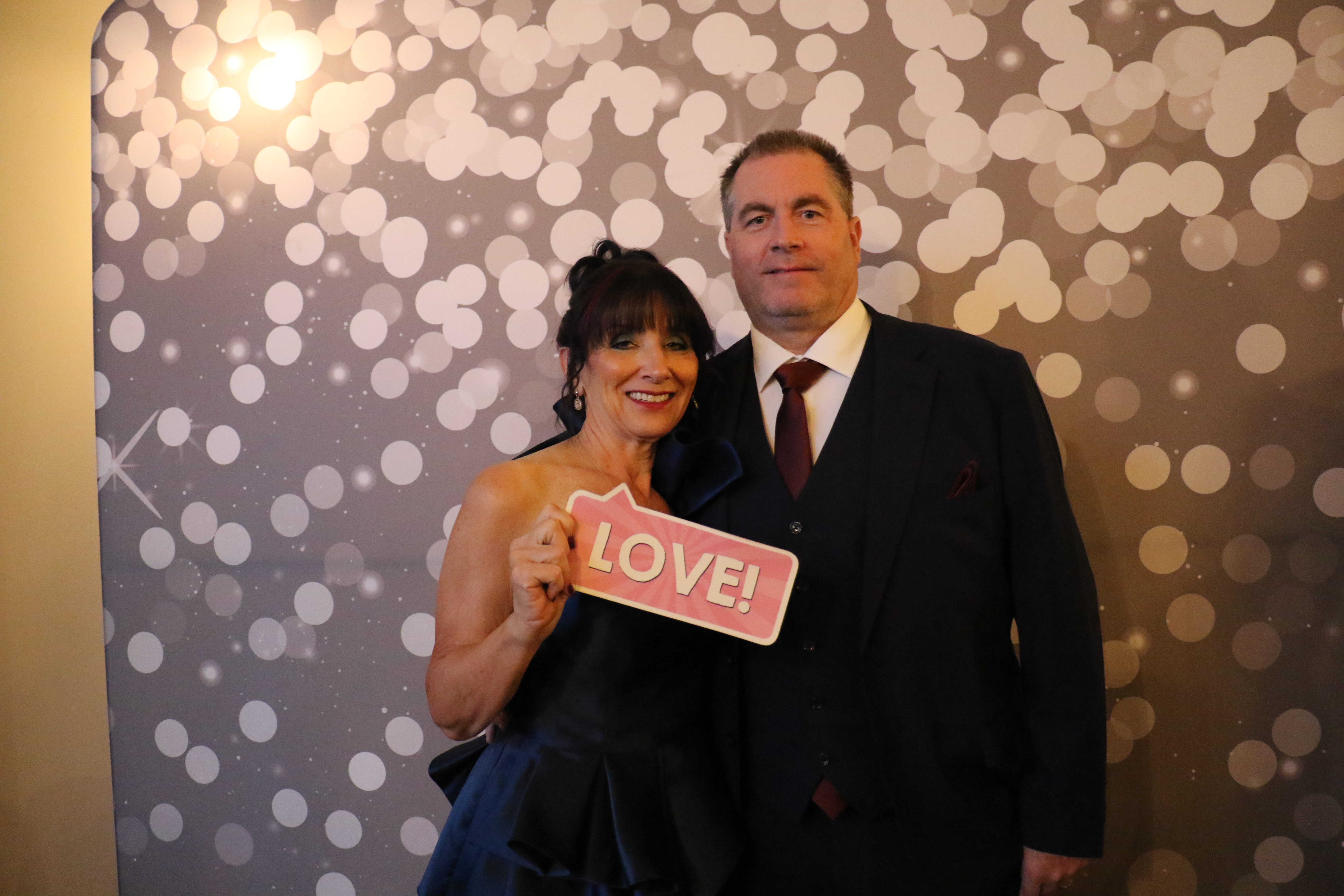 Brokaw Wedding | View more photos from the event at gallery.photoboothcincy.com/u/PhotoBoothCincy/Brokaw-Wedding