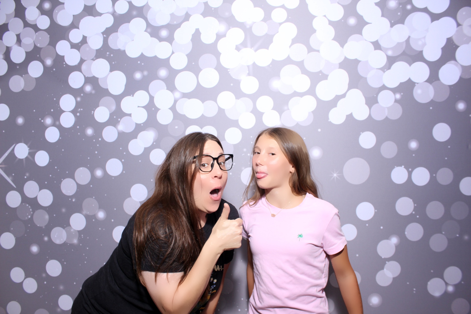 Butler County Homeschool Dance | View more photos from the event at gallery.photoboothcincy.com/u/PhotoBoothCincy/Butler-County-Homeschool-Dance