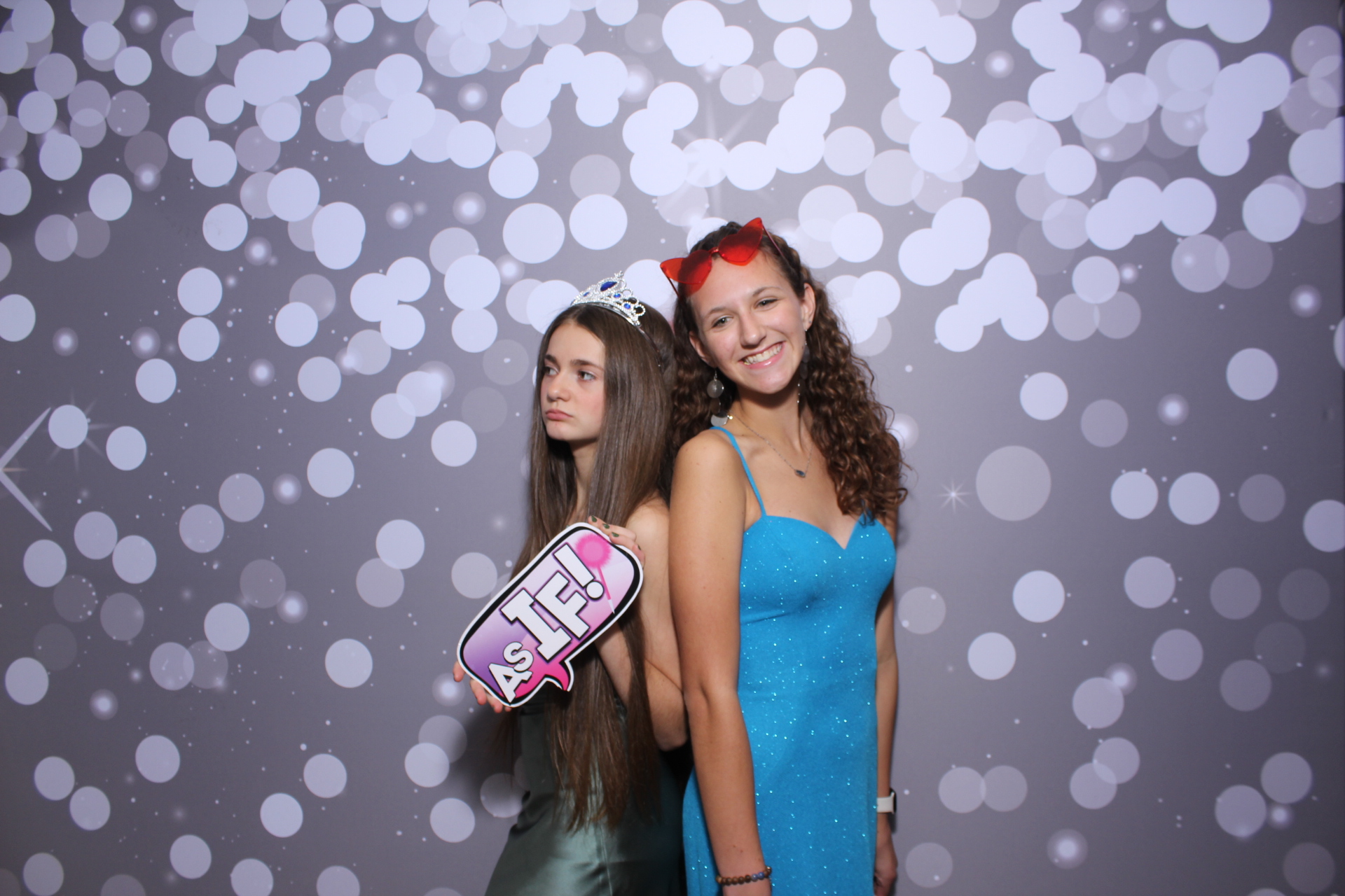 Butler County Homeschool Dance | View more photos from the event at gallery.photoboothcincy.com/u/PhotoBoothCincy/Butler-County-Homeschool-Dance