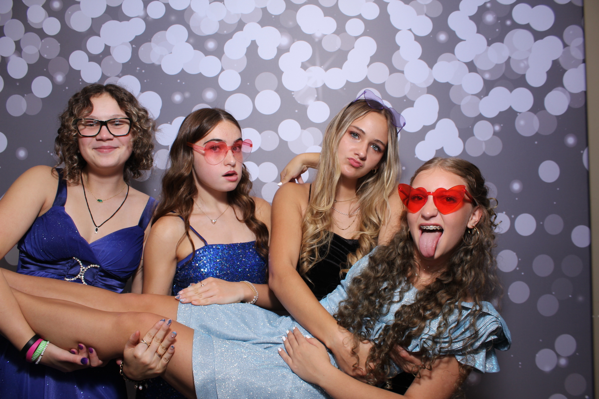 Butler County Homeschool Dance | View more photos from the event at gallery.photoboothcincy.com/u/PhotoBoothCincy/Butler-County-Homeschool-Dance