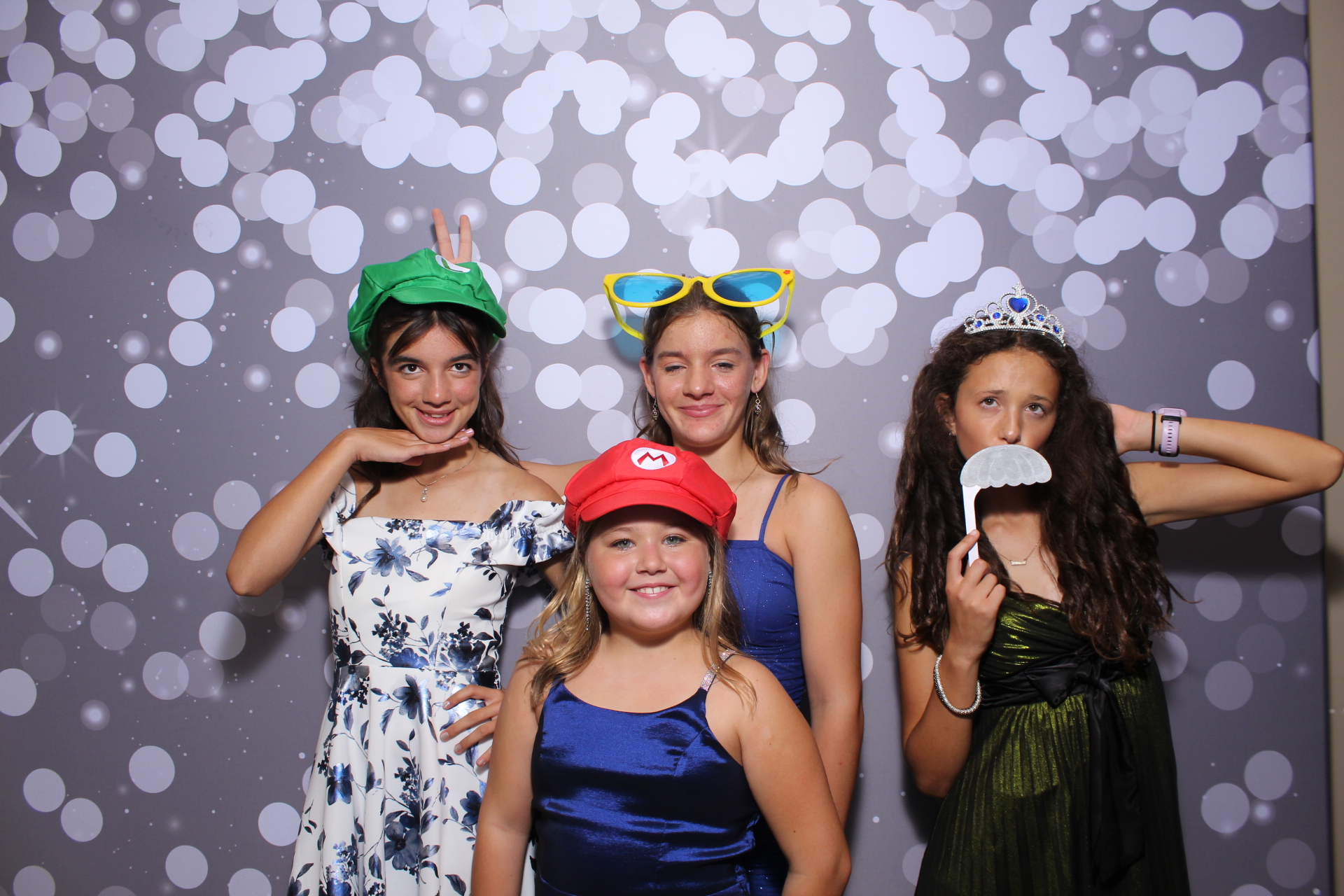 Butler County Homeschool Dance | View more photos from the event at gallery.photoboothcincy.com/u/PhotoBoothCincy/Butler-County-Homeschool-Dance