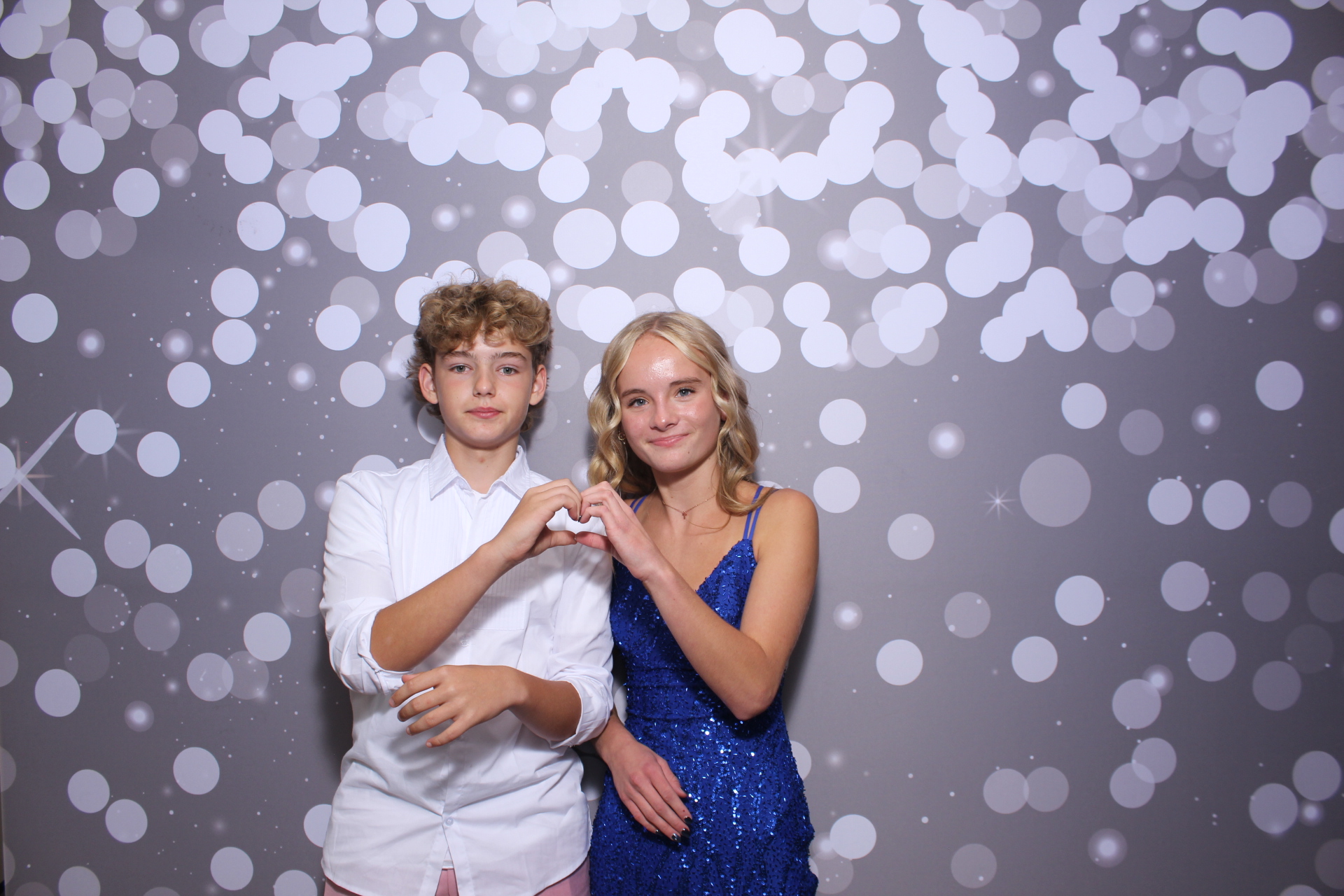 Butler County Homeschool Dance | View more photos from the event at gallery.photoboothcincy.com/u/PhotoBoothCincy/Butler-County-Homeschool-Dance