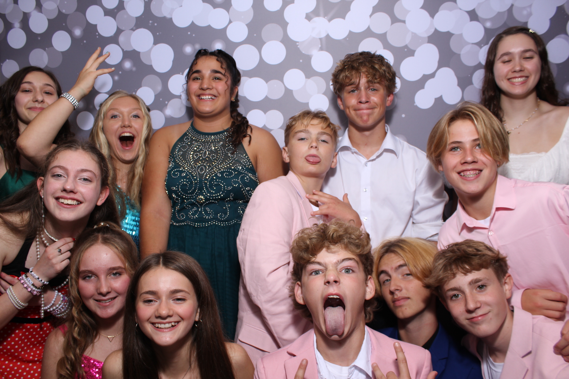 Butler County Homeschool Dance | View more photos from the event at gallery.photoboothcincy.com/u/PhotoBoothCincy/Butler-County-Homeschool-Dance
