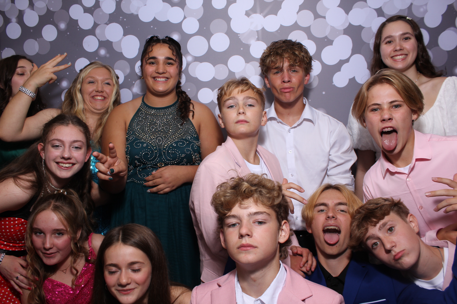 Butler County Homeschool Dance | View more photos from the event at gallery.photoboothcincy.com/u/PhotoBoothCincy/Butler-County-Homeschool-Dance