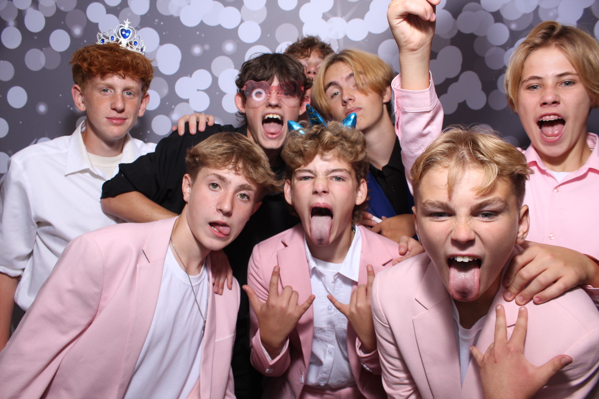 Butler County Homeschool Dance | View more photos from the event at gallery.photoboothcincy.com/u/PhotoBoothCincy/Butler-County-Homeschool-Dance