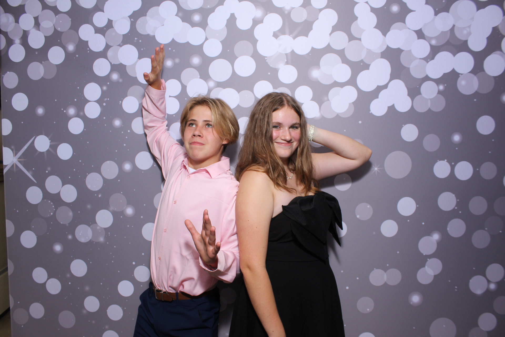 Butler County Homeschool Dance | View more photos from the event at gallery.photoboothcincy.com/u/PhotoBoothCincy/Butler-County-Homeschool-Dance