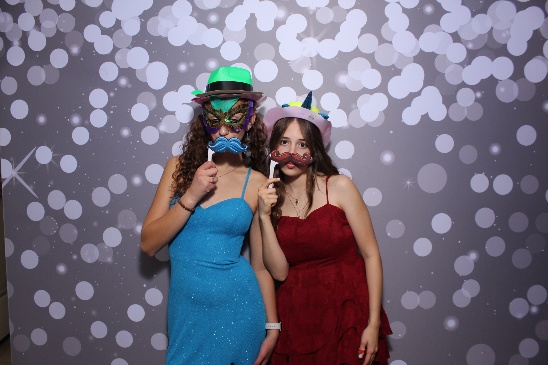Butler County Homeschool Dance | View more photos from the event at gallery.photoboothcincy.com/u/PhotoBoothCincy/Butler-County-Homeschool-Dance