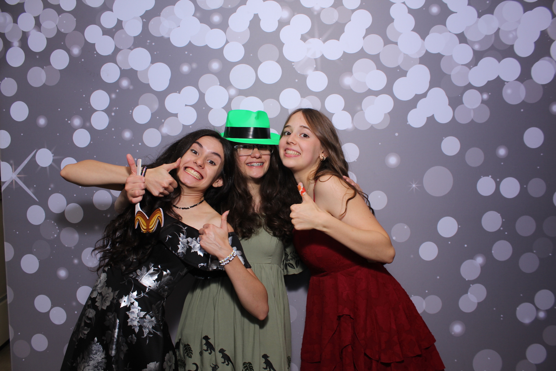Butler County Homeschool Dance | View more photos from the event at gallery.photoboothcincy.com/u/PhotoBoothCincy/Butler-County-Homeschool-Dance