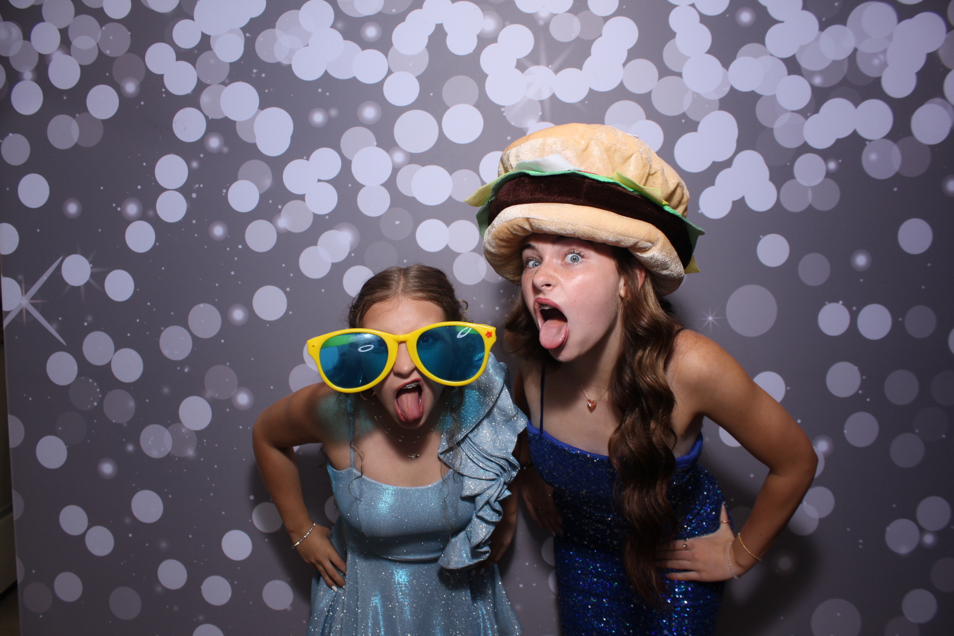 Butler County Homeschool Dance | View more photos from the event at gallery.photoboothcincy.com/u/PhotoBoothCincy/Butler-County-Homeschool-Dance