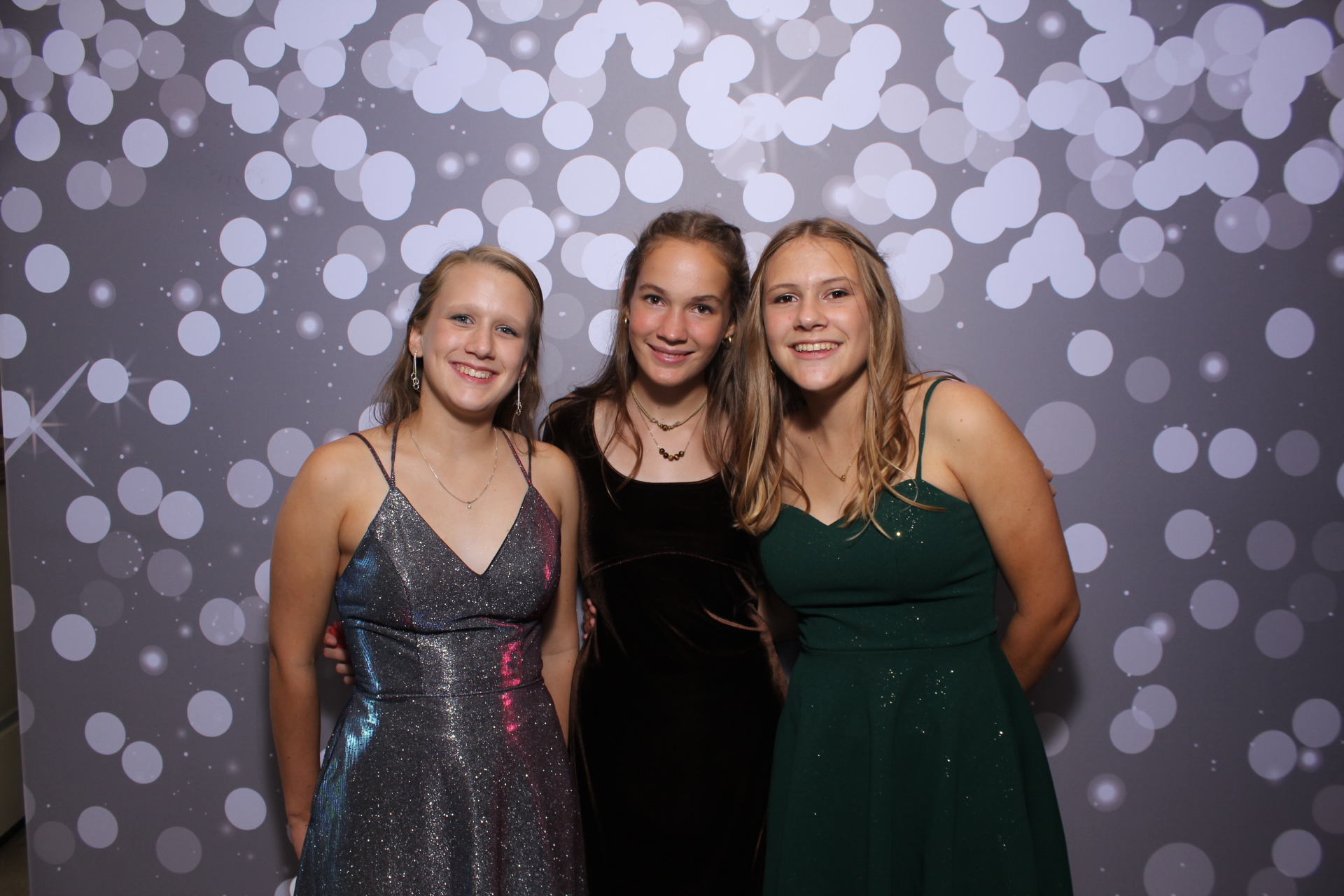 Butler County Homeschool Dance | View more photos from the event at gallery.photoboothcincy.com/u/PhotoBoothCincy/Butler-County-Homeschool-Dance