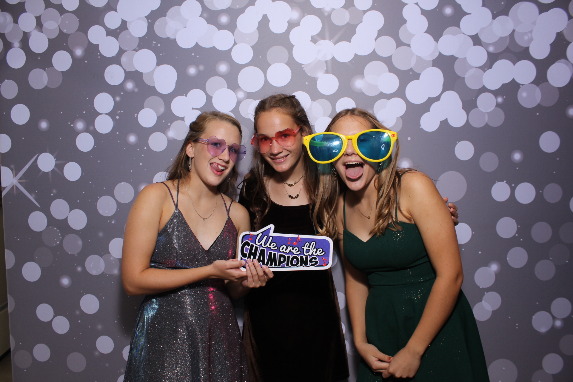 Butler County Homeschool Dance | View more photos from the event at gallery.photoboothcincy.com/u/PhotoBoothCincy/Butler-County-Homeschool-Dance