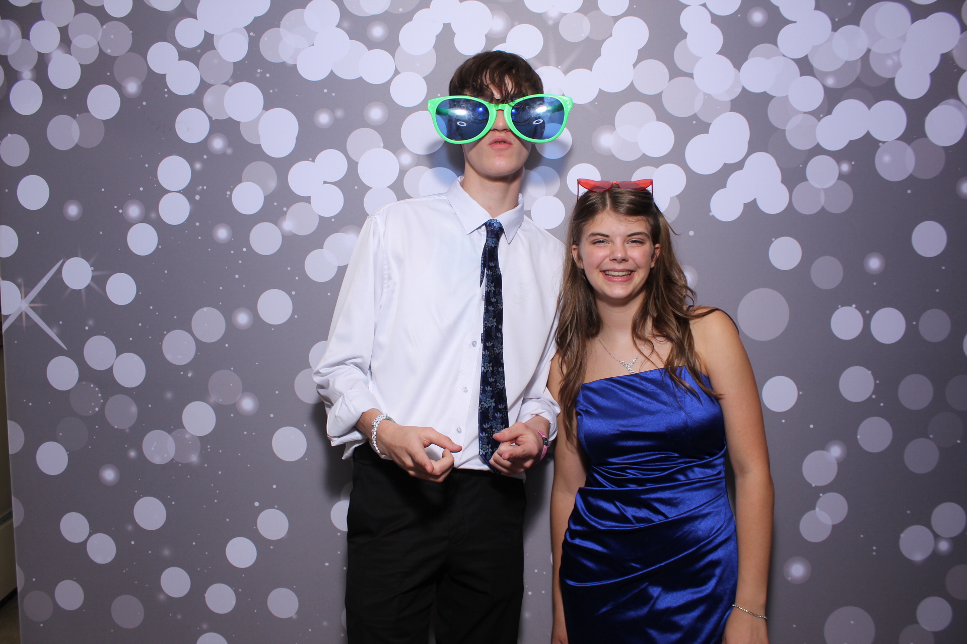 Butler County Homeschool Dance | View more photos from the event at gallery.photoboothcincy.com/u/PhotoBoothCincy/Butler-County-Homeschool-Dance