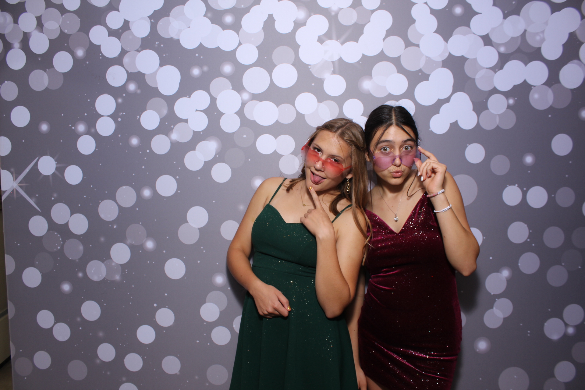 Butler County Homeschool Dance | View more photos from the event at gallery.photoboothcincy.com/u/PhotoBoothCincy/Butler-County-Homeschool-Dance
