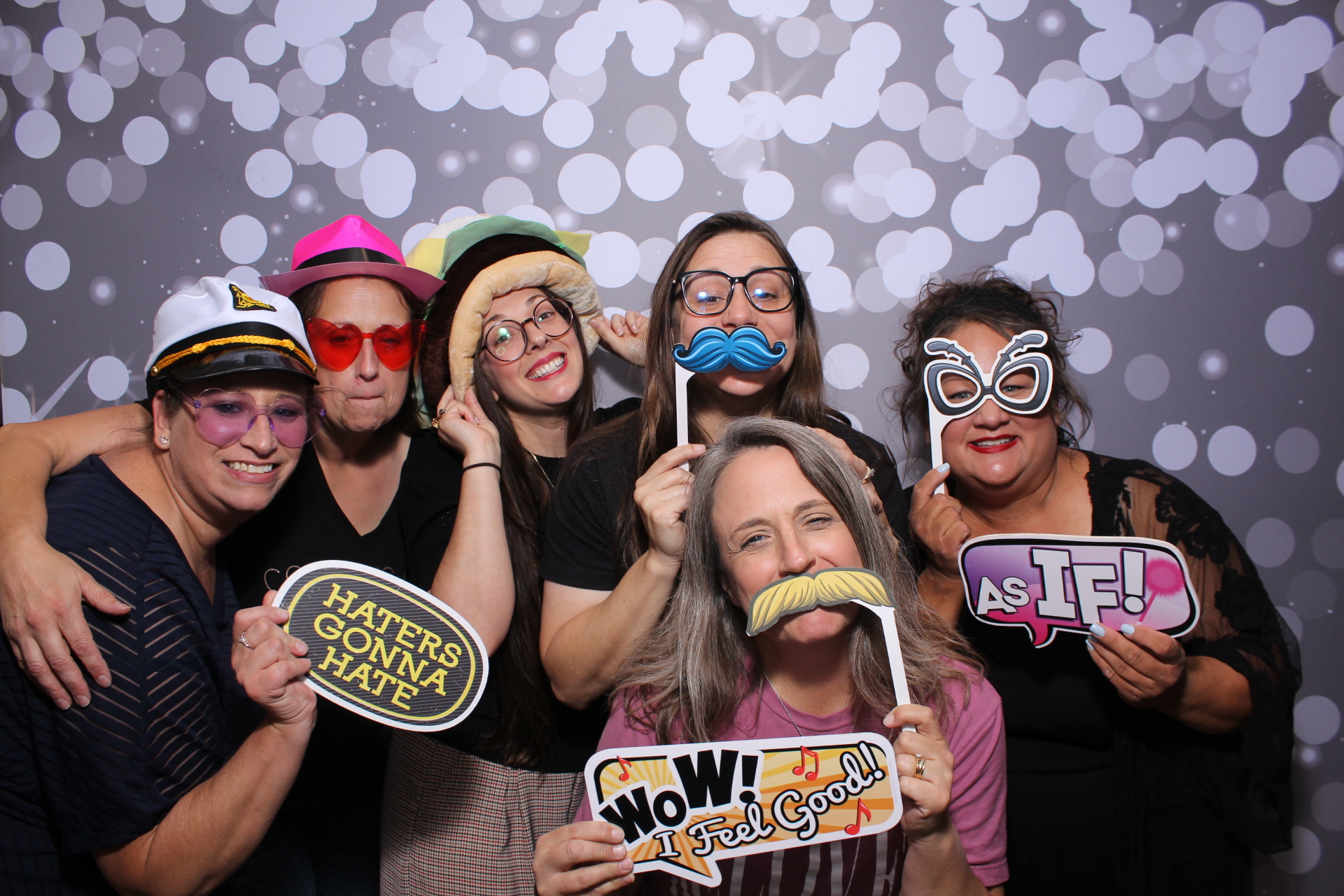 Butler County Homeschool Dance | View more photos from the event at gallery.photoboothcincy.com/u/PhotoBoothCincy/Butler-County-Homeschool-Dance