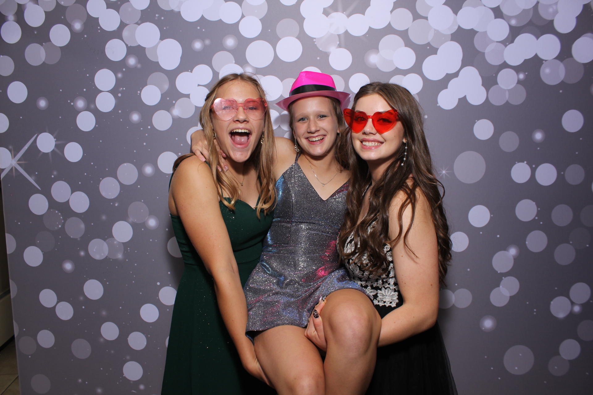 Butler County Homeschool Dance | View more photos from the event at gallery.photoboothcincy.com/u/PhotoBoothCincy/Butler-County-Homeschool-Dance