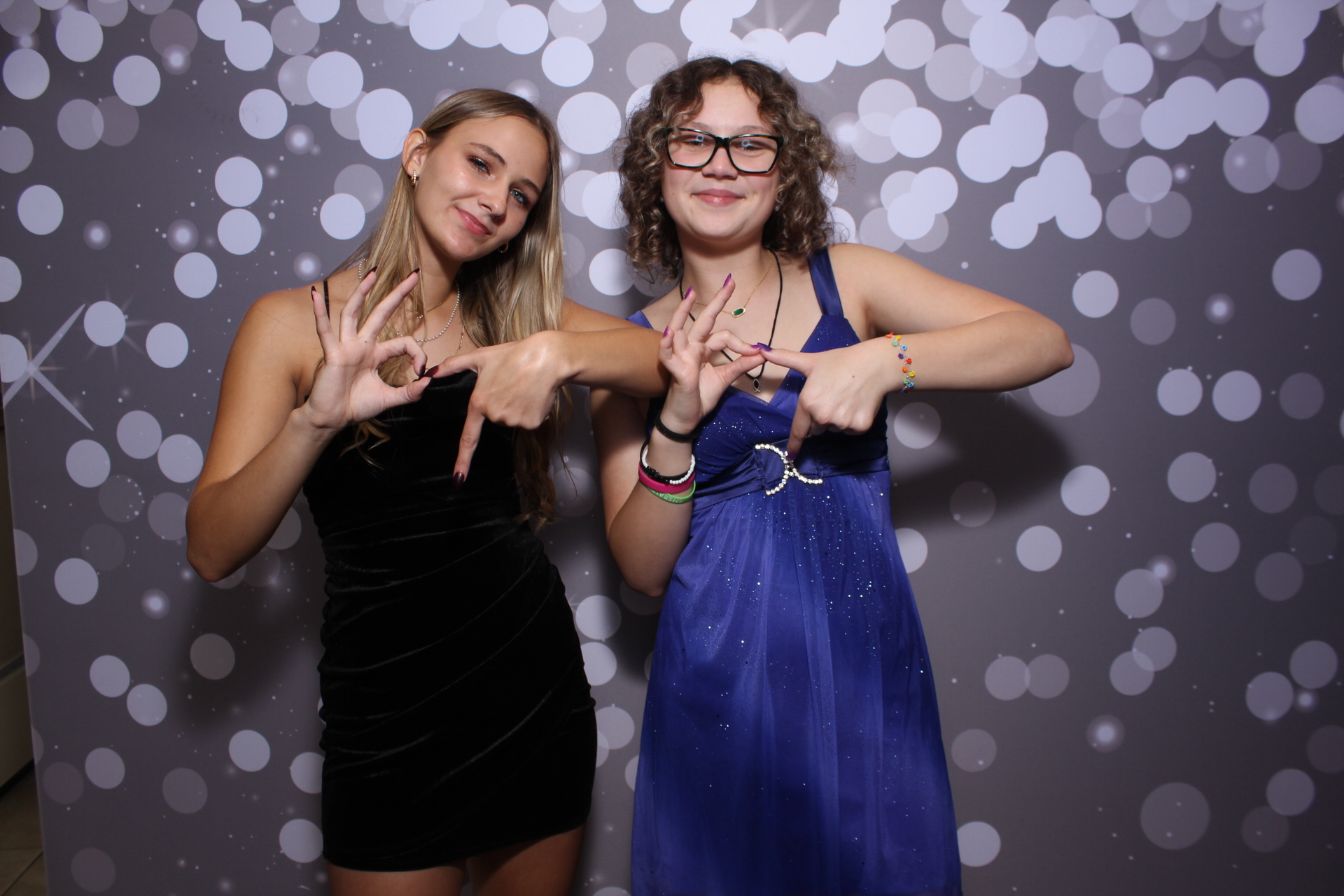Butler County Homeschool Dance | View more photos from the event at gallery.photoboothcincy.com/u/PhotoBoothCincy/Butler-County-Homeschool-Dance